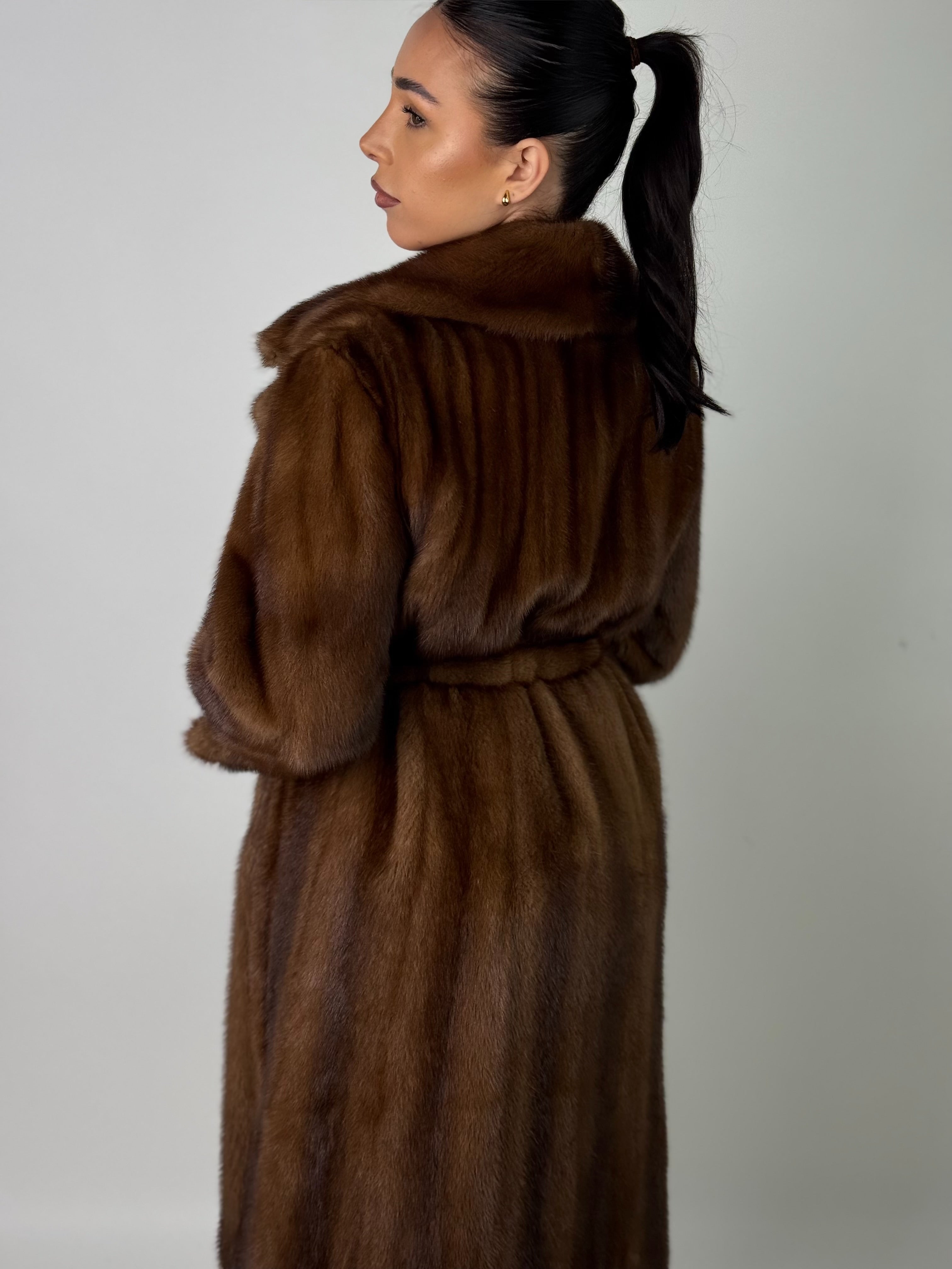 Cappotto in visone N582