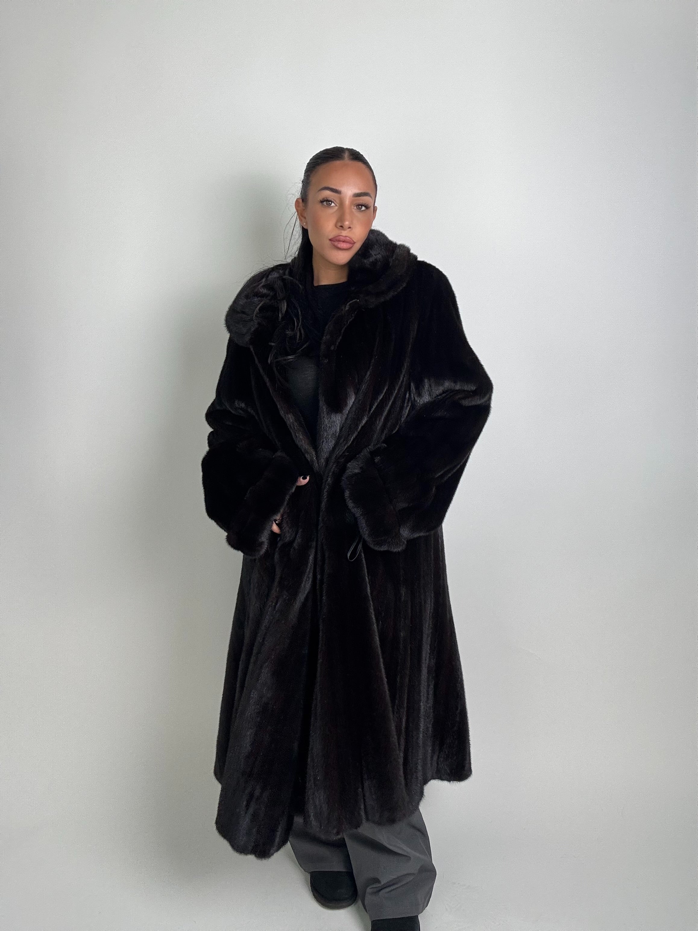 Cappotto in visone N358