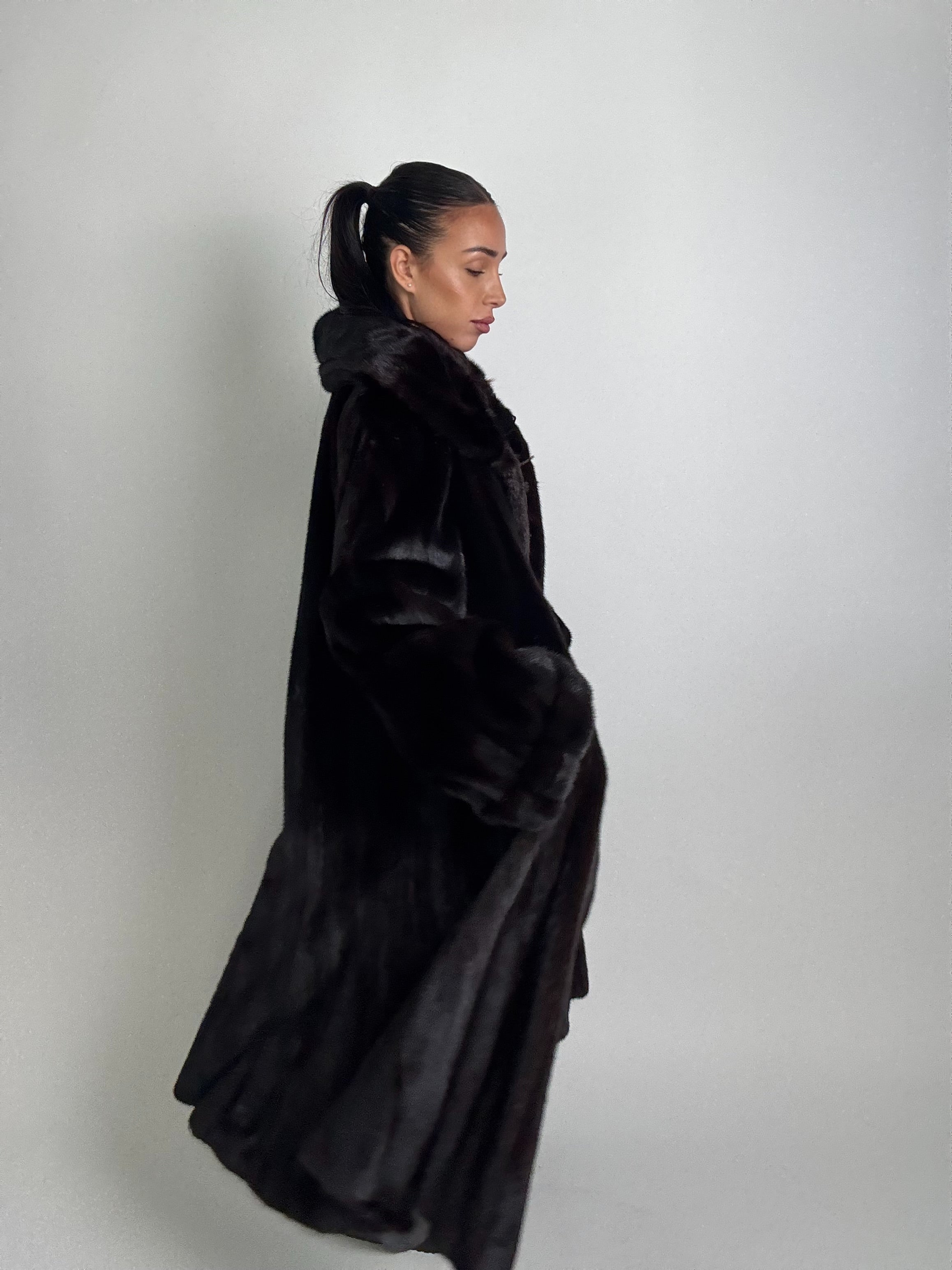 Cappotto in visone N358