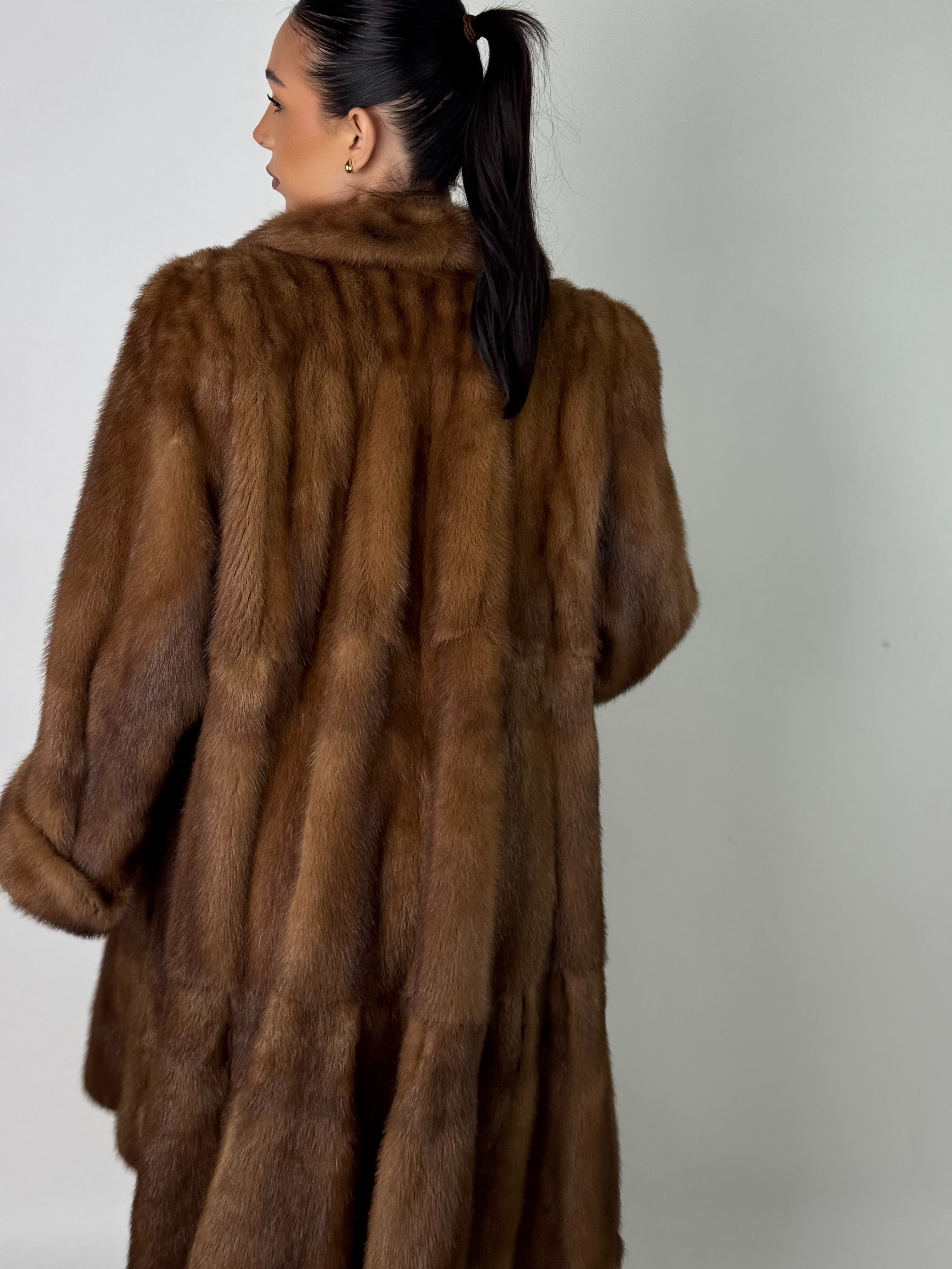 Cappotto in visone N533