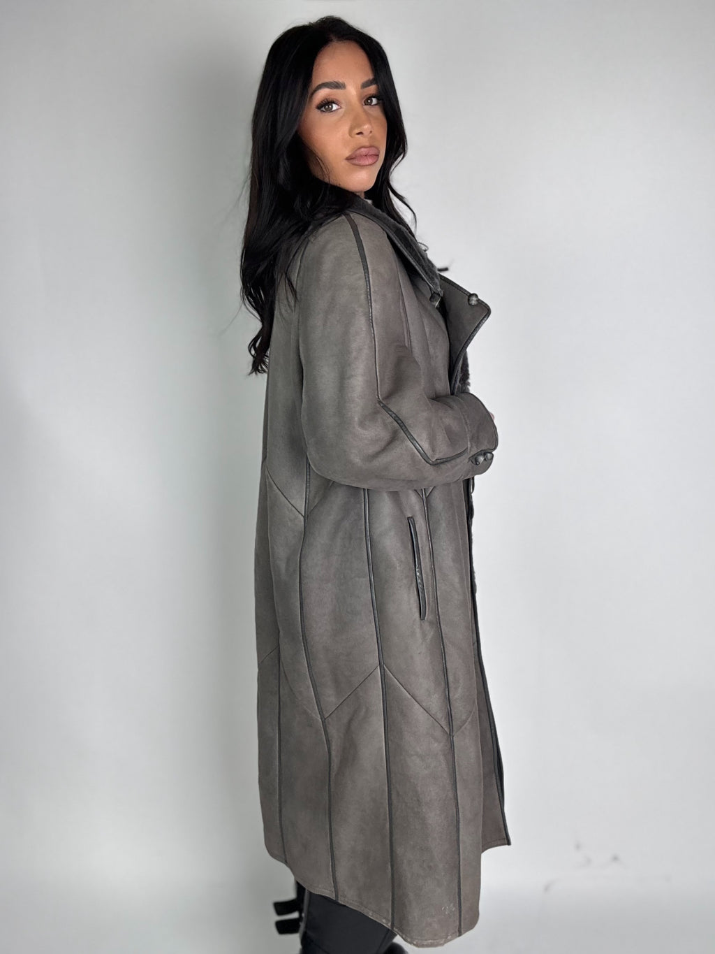 Shearling coat N188