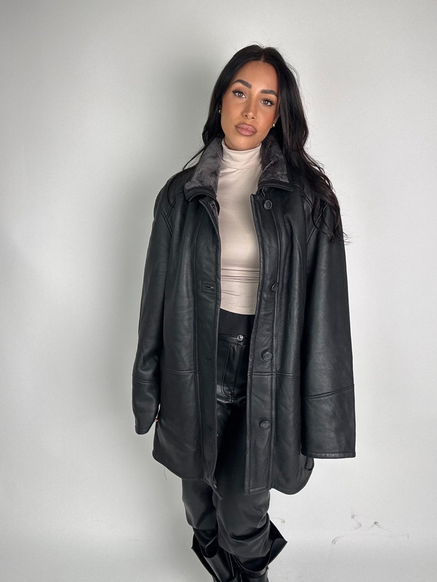 Shearling coat N195