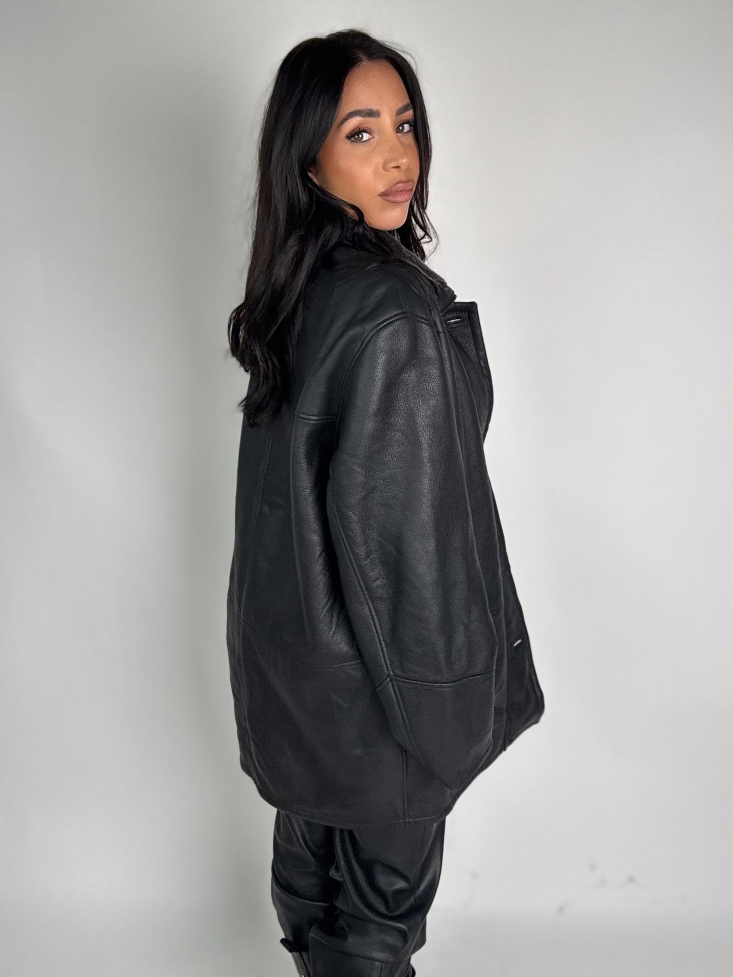 Shearling coat N195