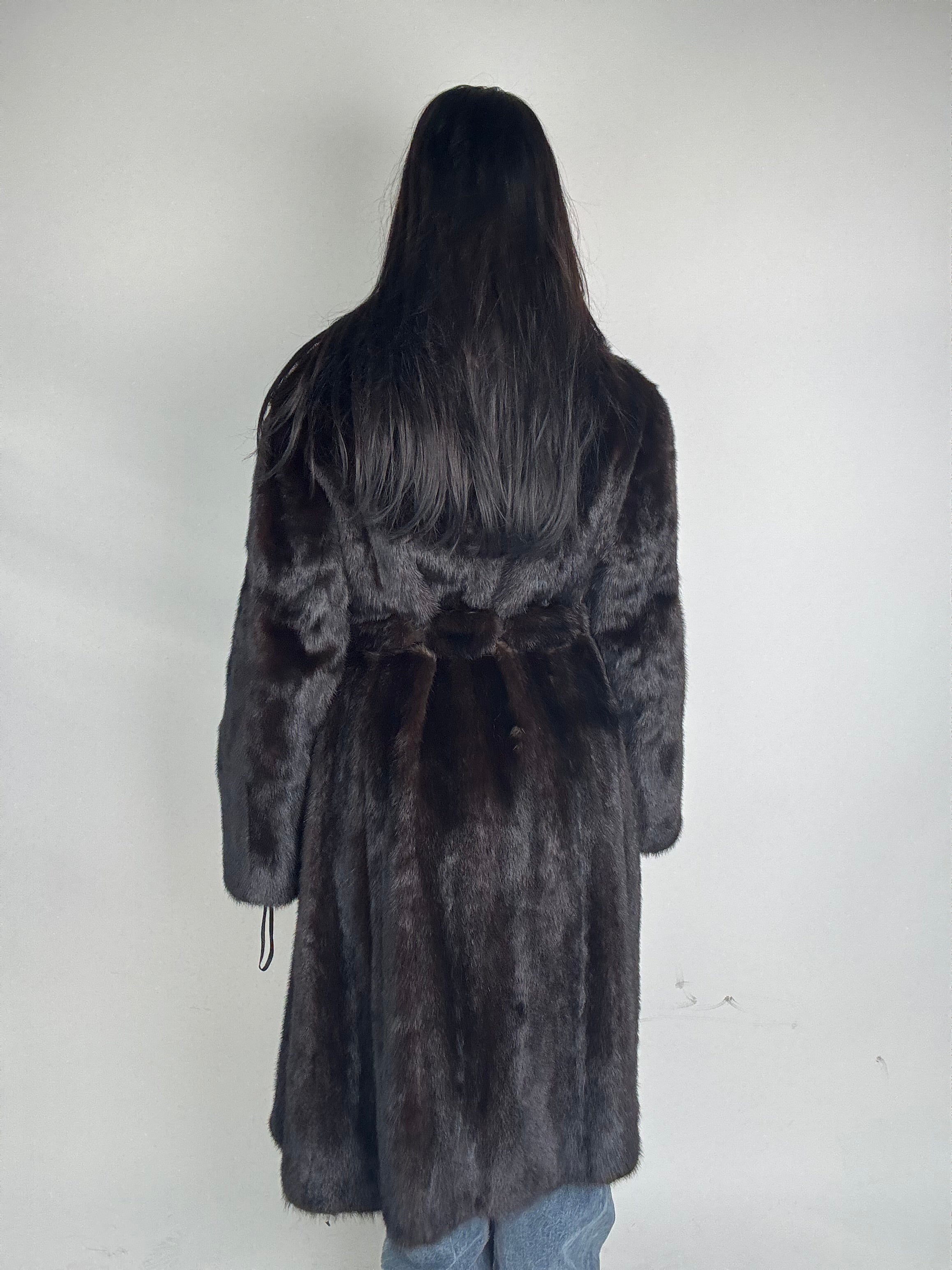 Cappotto in visone N479