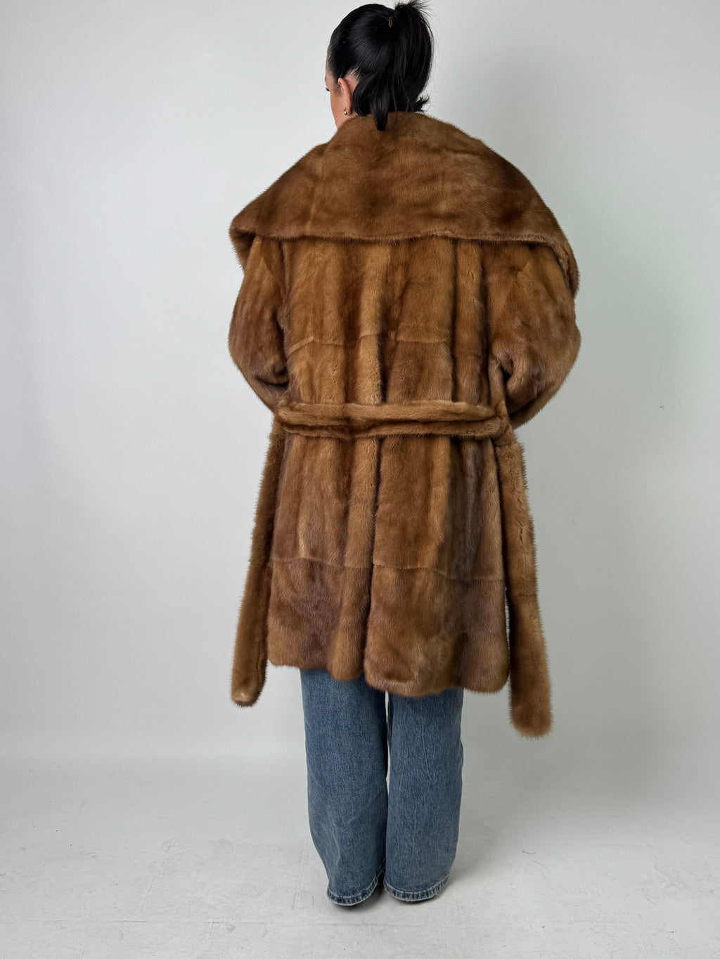 Cappotto in visone N584