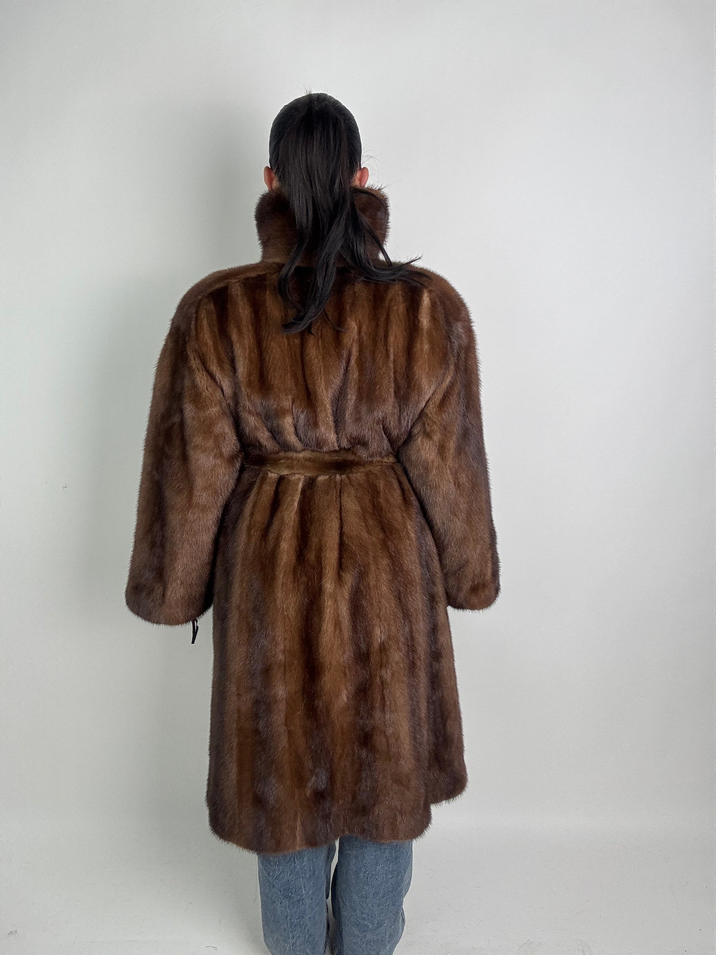 Cappotto in visone N585