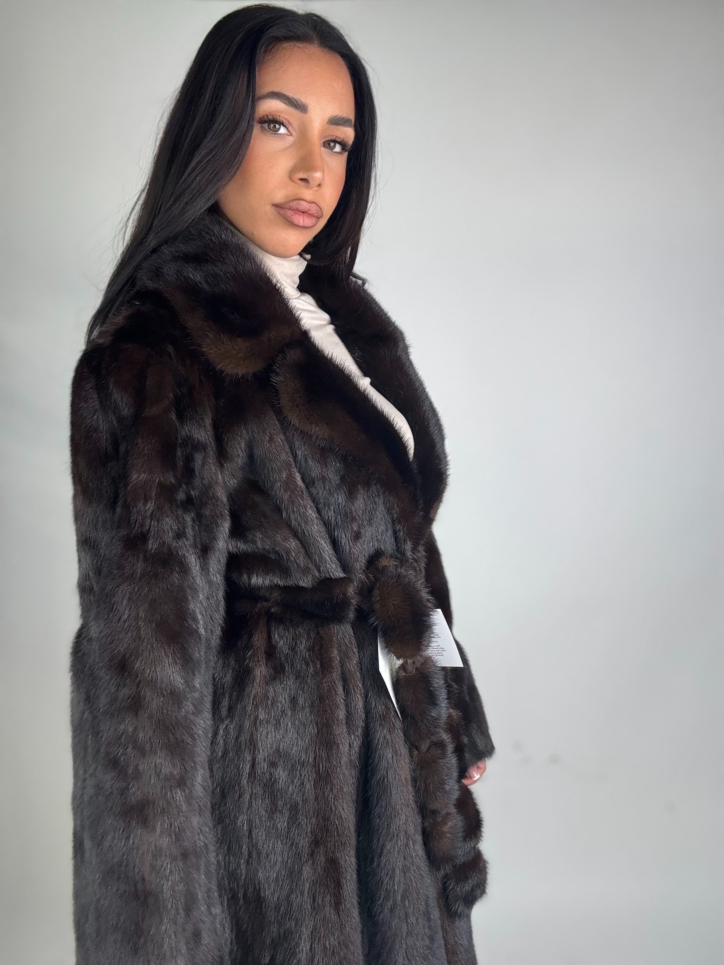 Cappotto in visone N479