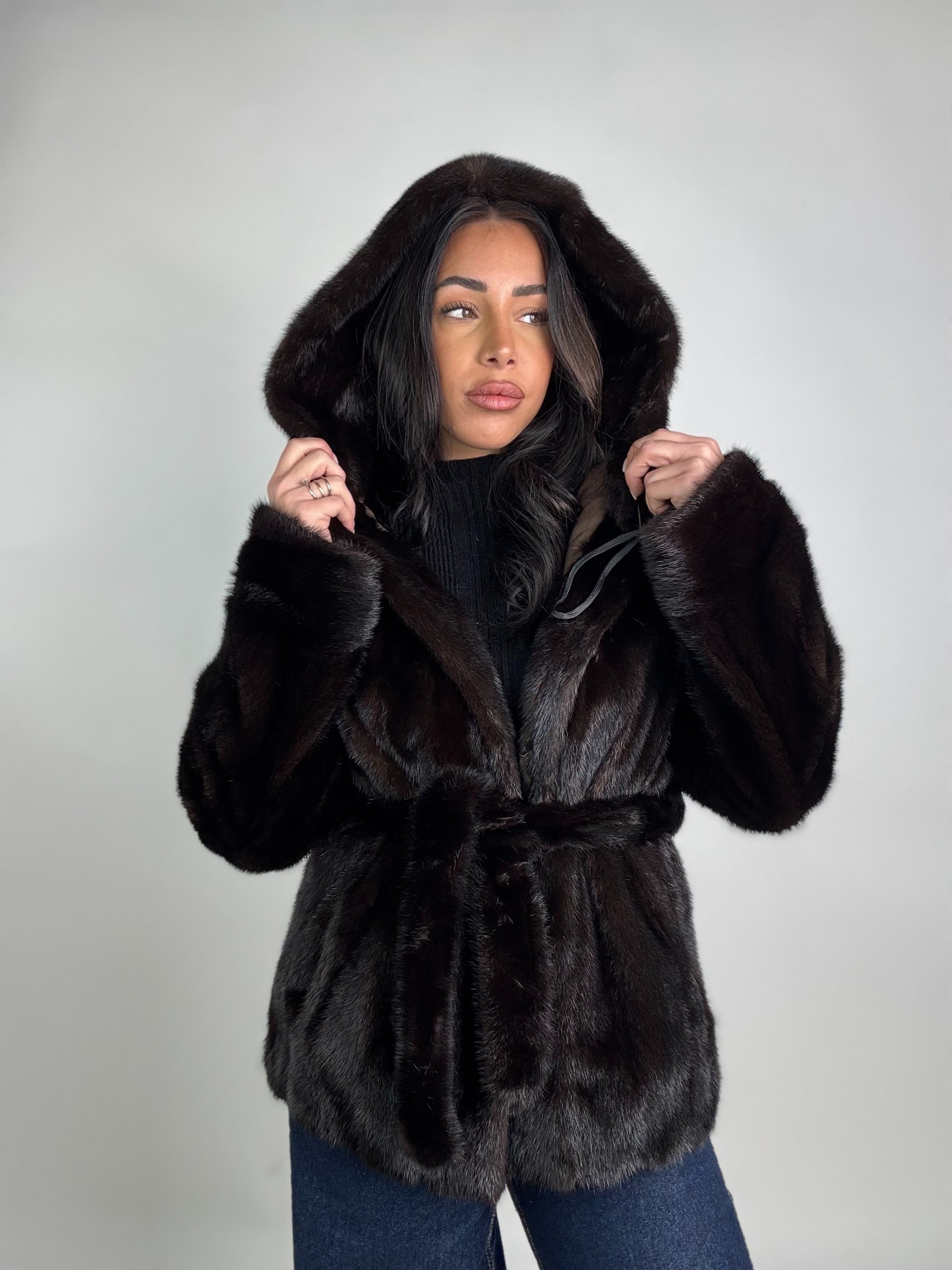 Giacca in visone cintura e cappuccio N245