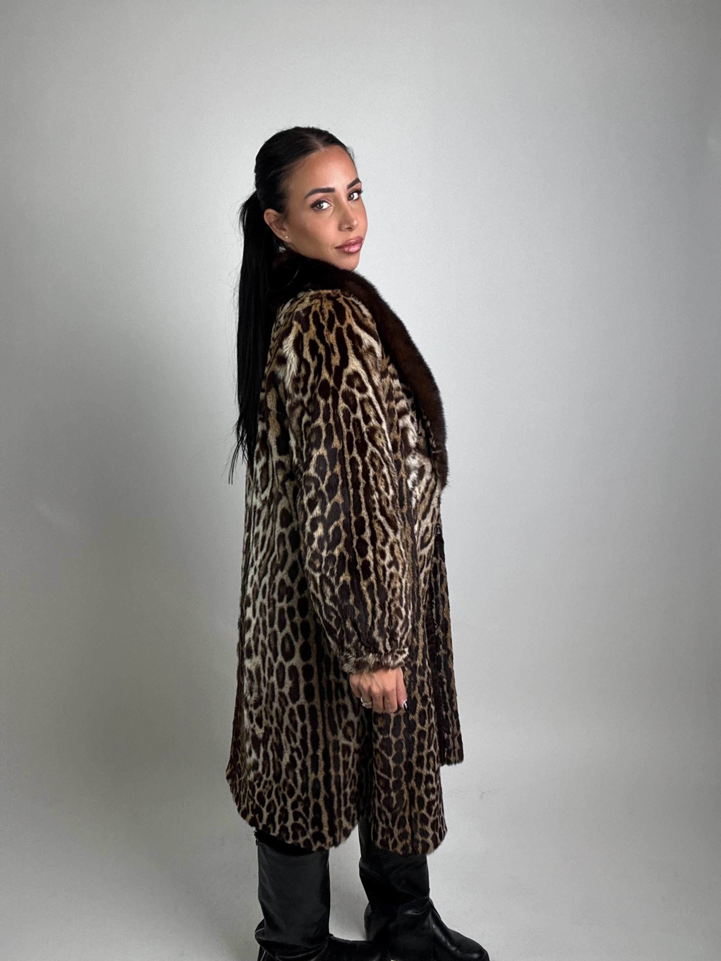 Cappotto in leopardo e visone