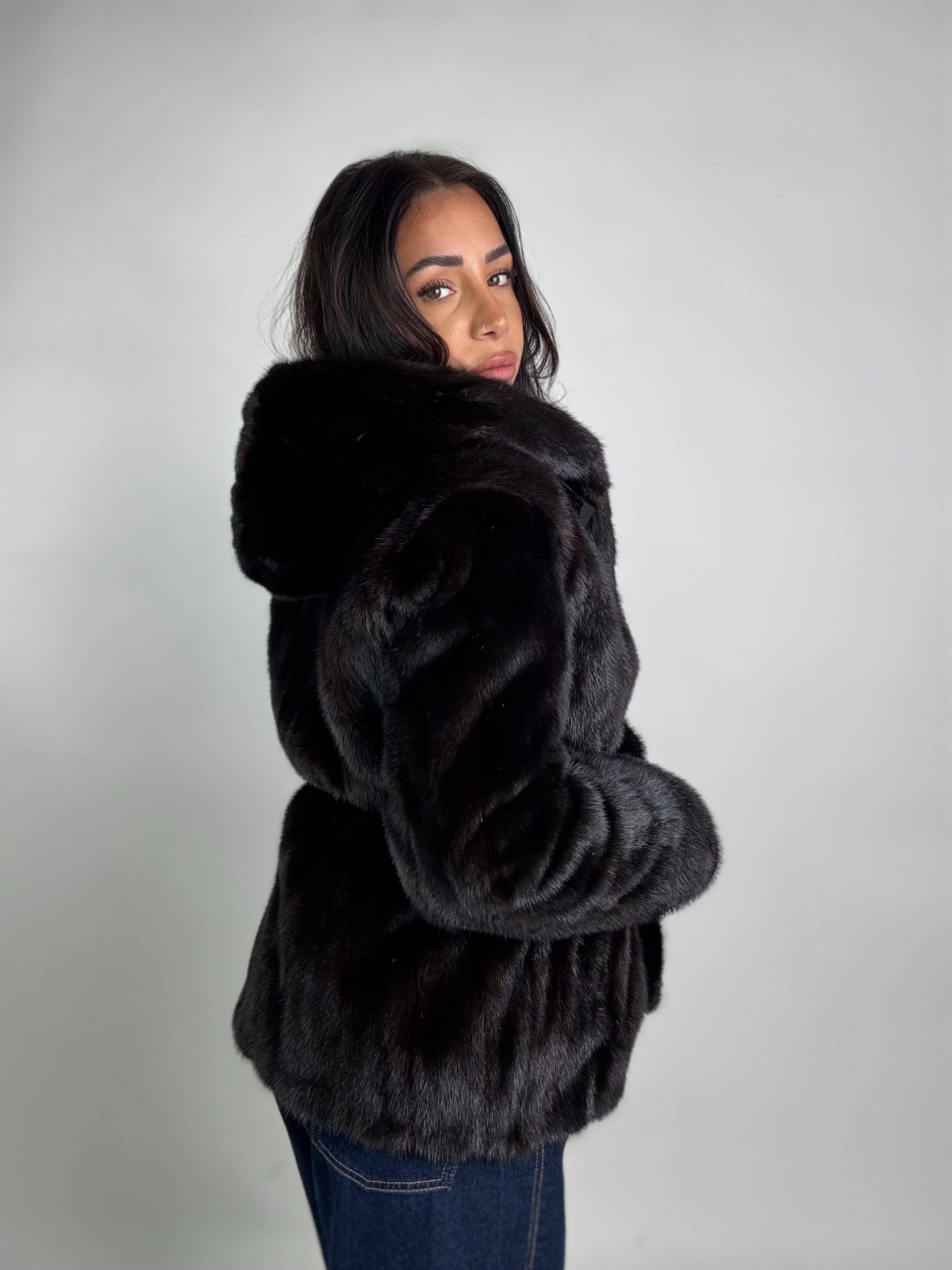 Giacca in visone cintura e cappuccio N245