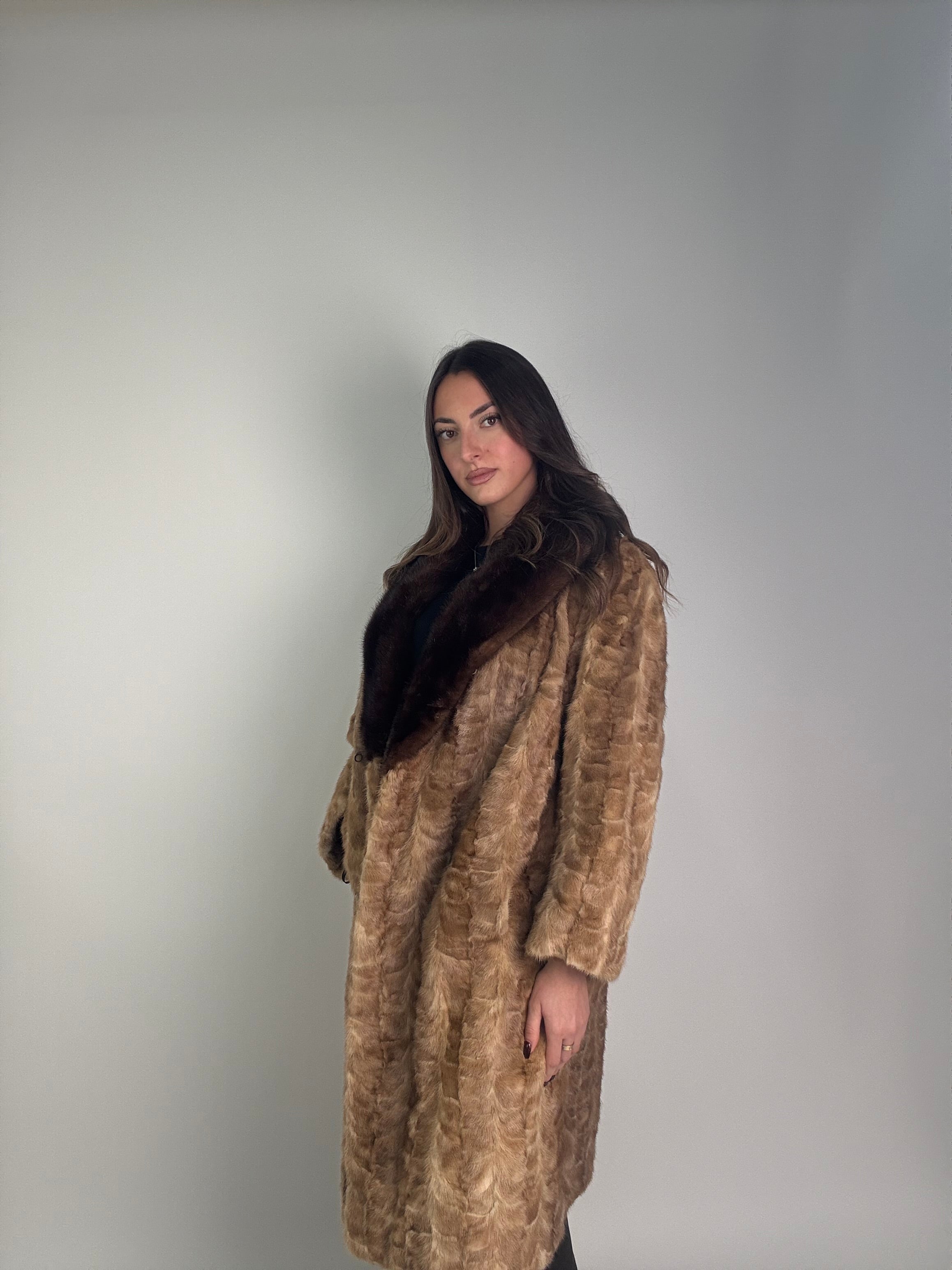 Cappotto in visone N376