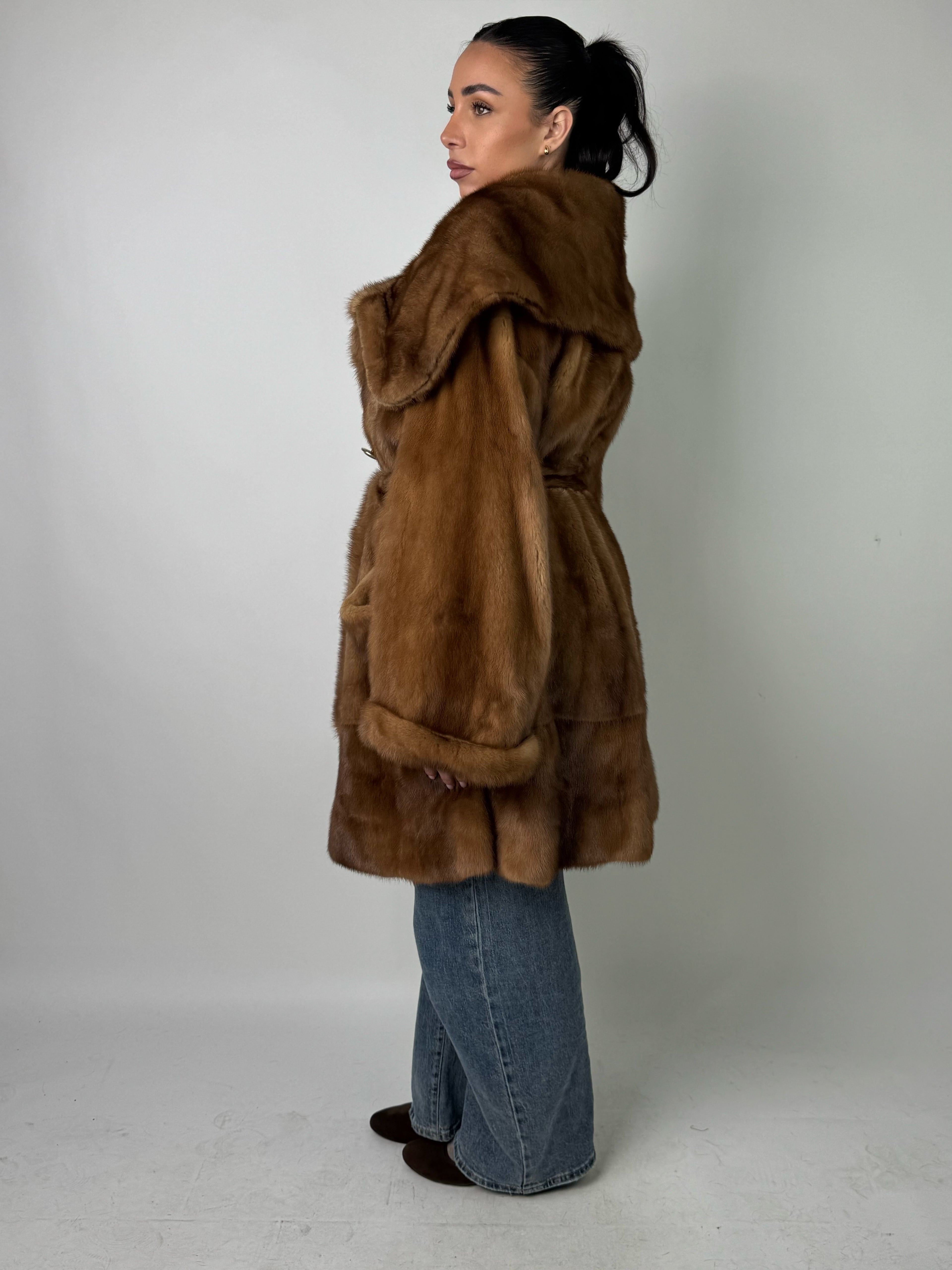 Cappotto in visone N584