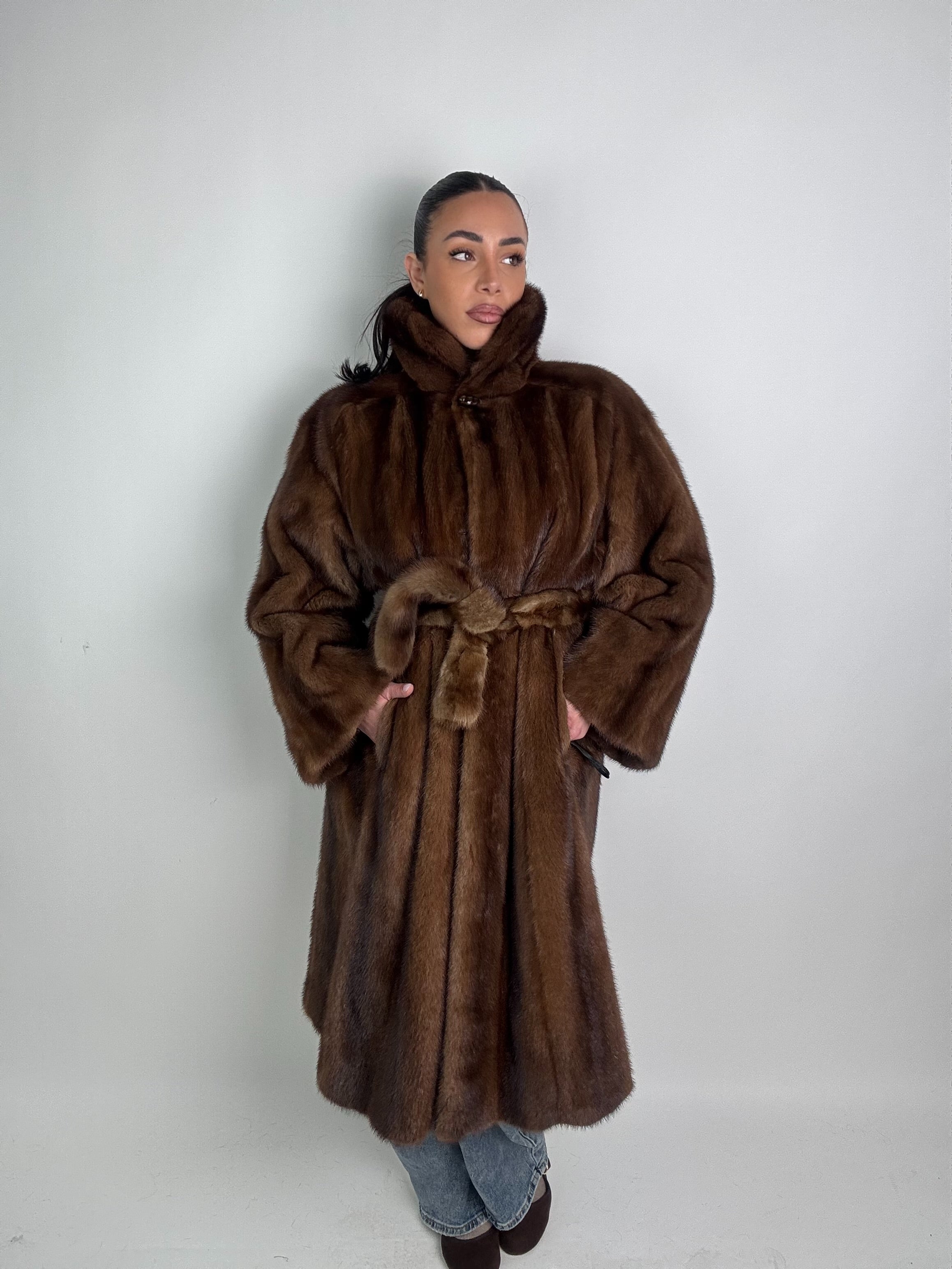 Cappotto in visone N585