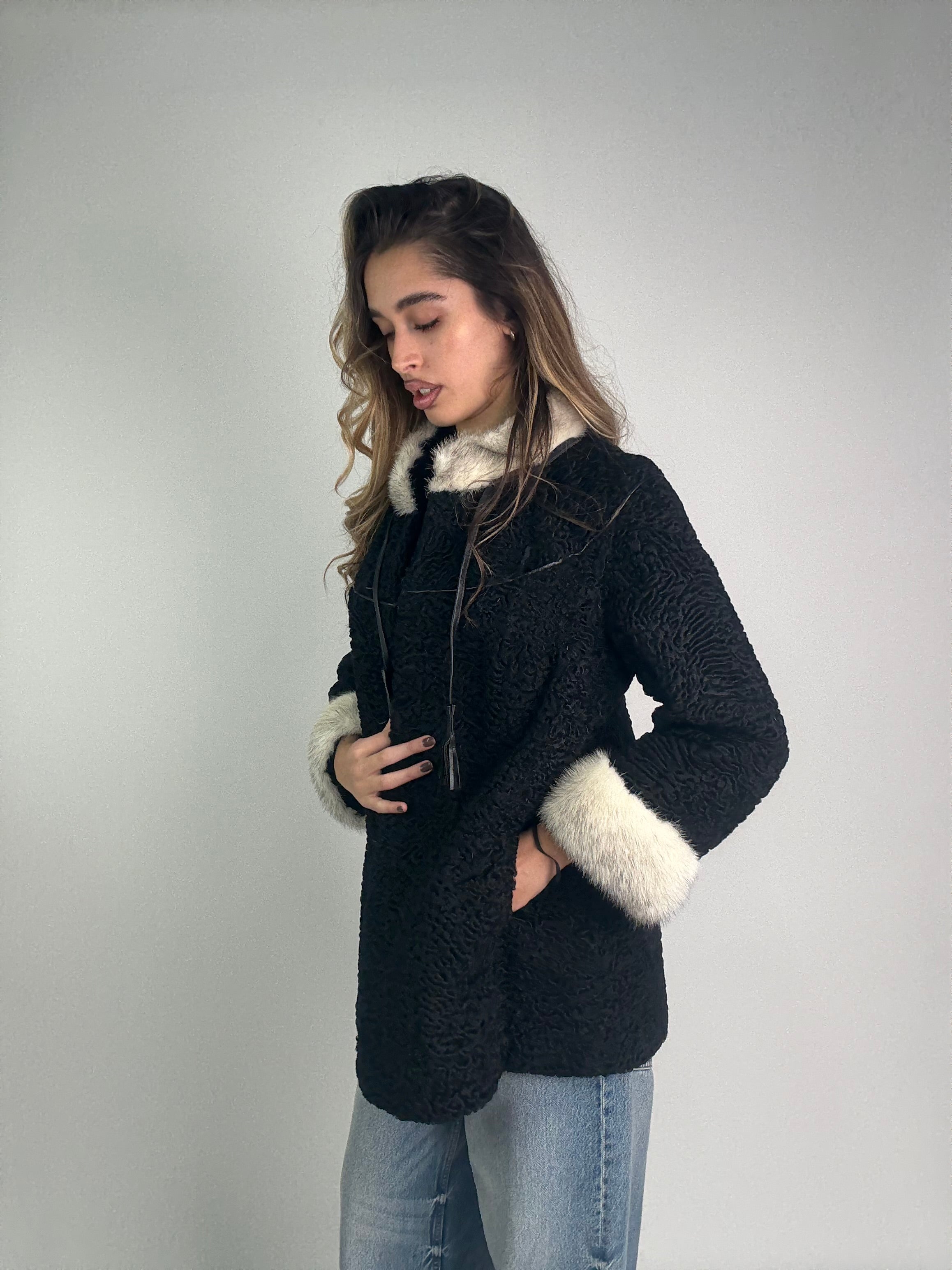 Giacca in astrakan e visone N22