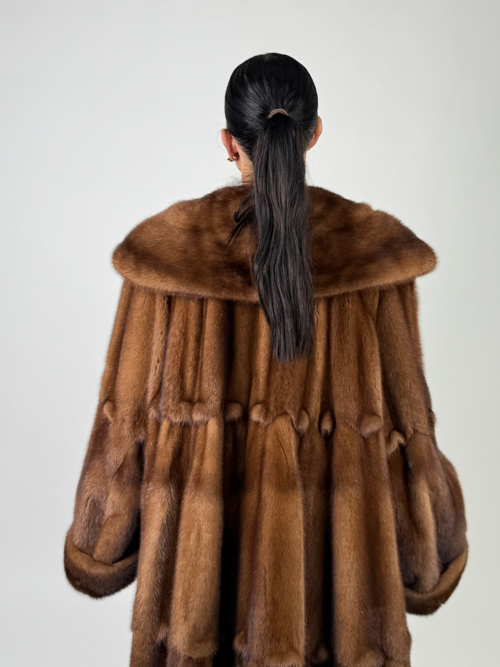 Cappotto in visone N527