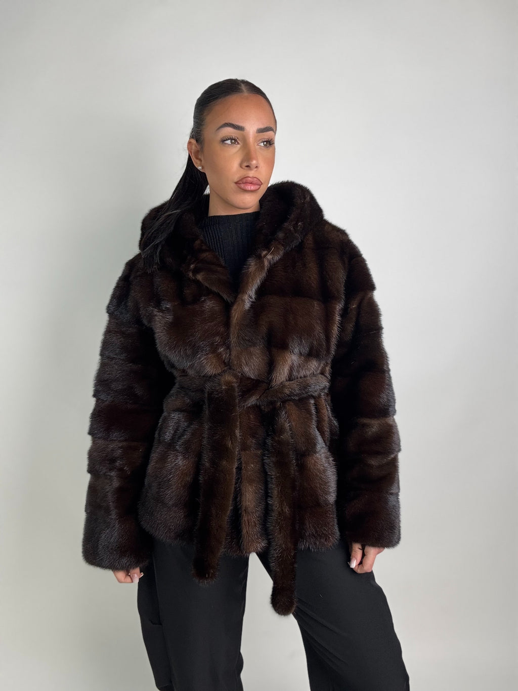 Giacca in visone cintura e cappuccio N249