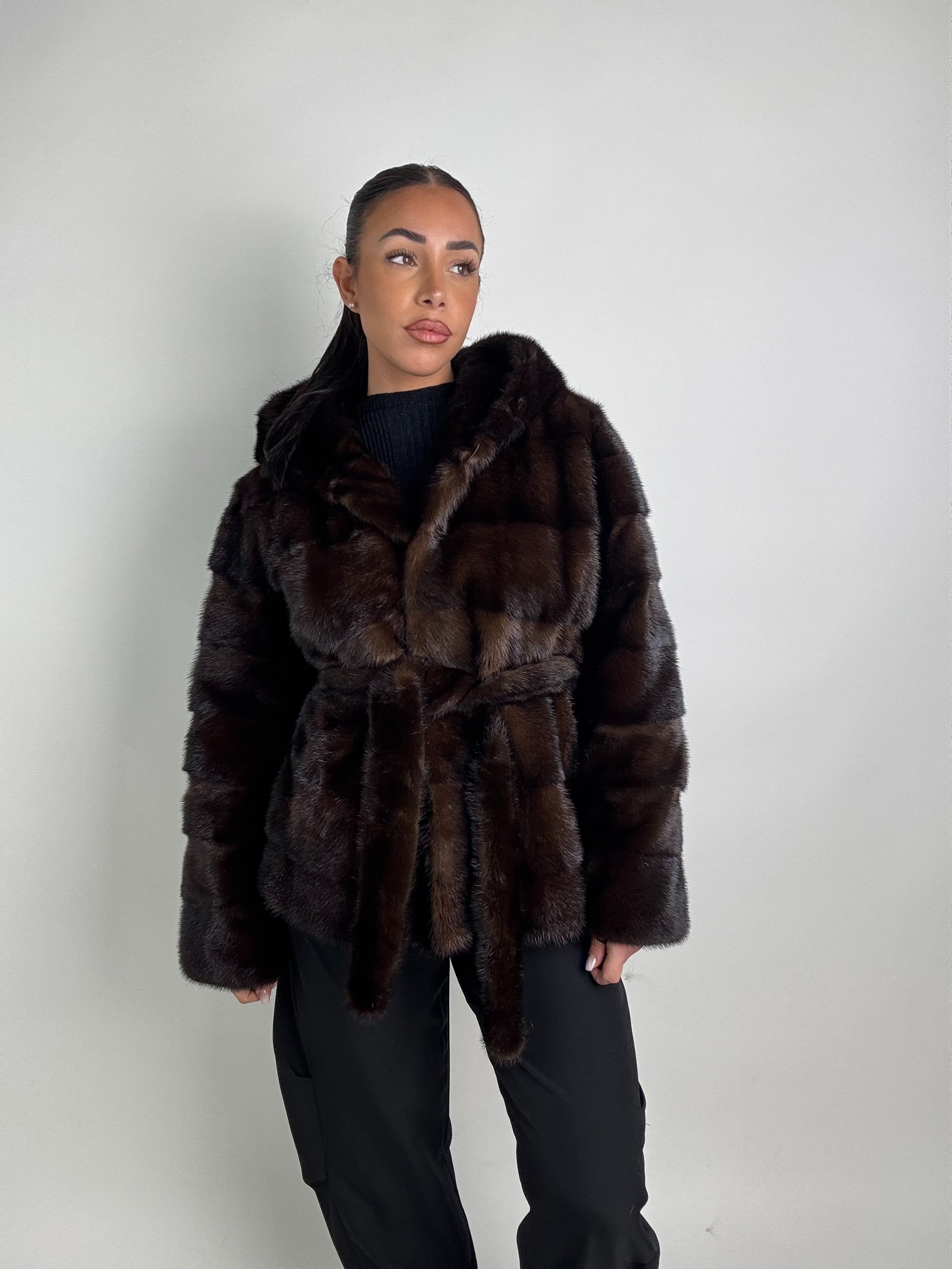 Giacca in visone cintura e cappuccio N249