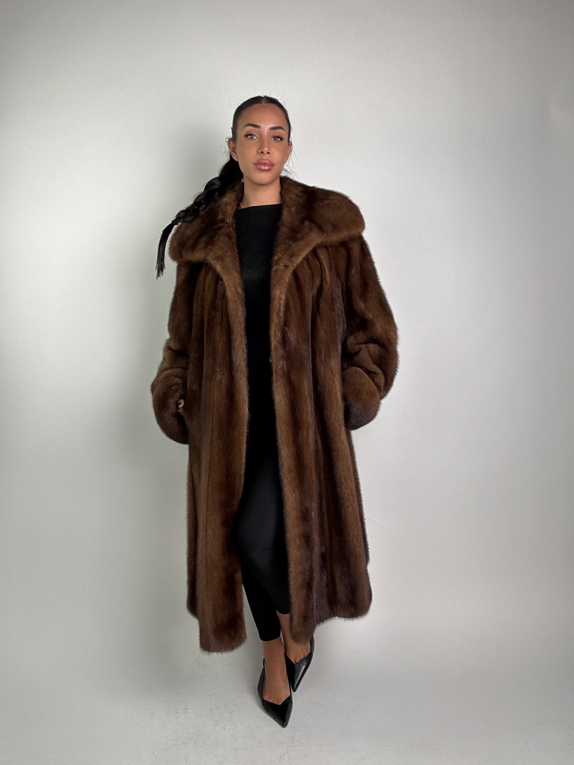 Cappotto in visone N362