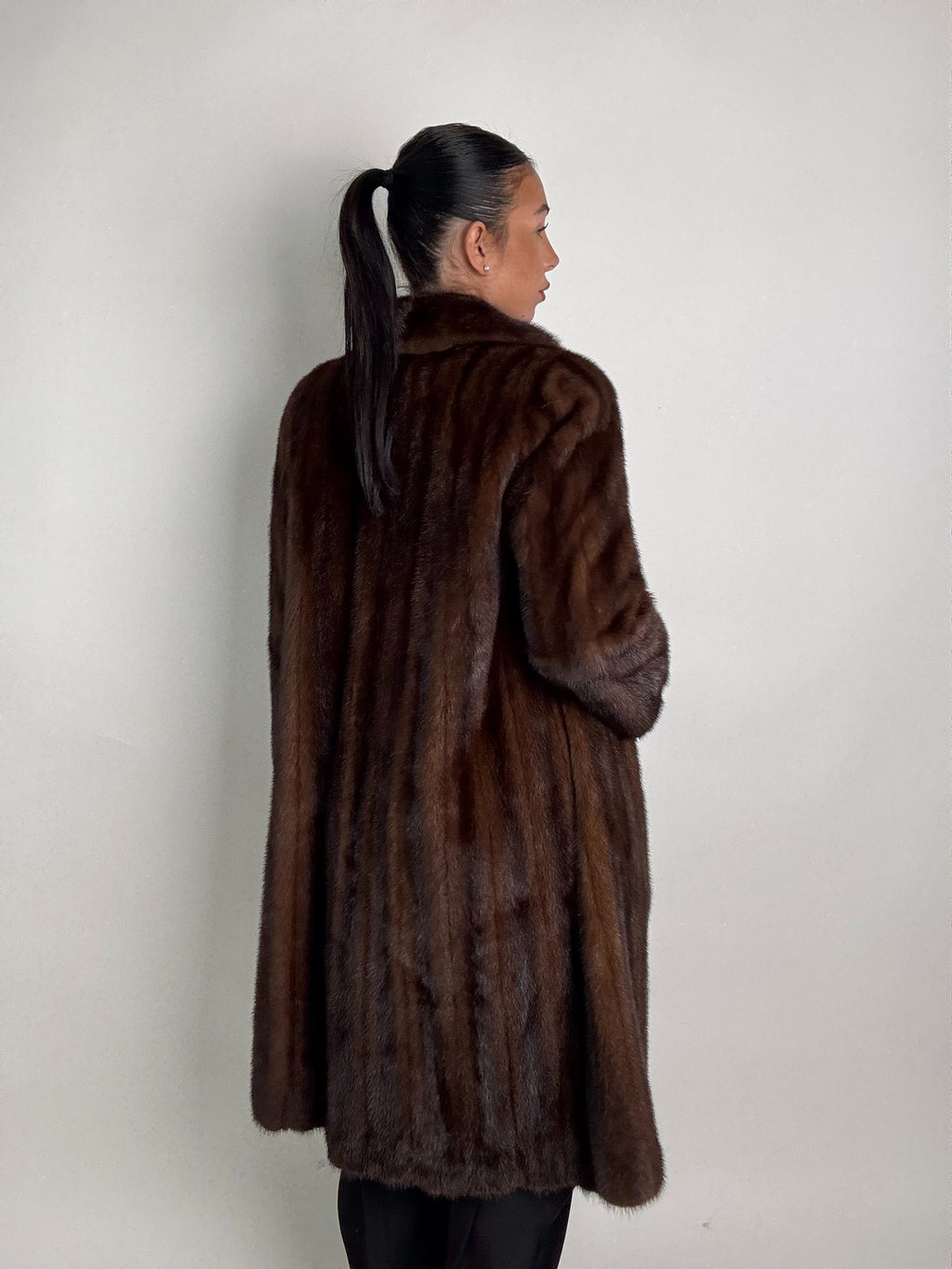 Cappotto in visone N416