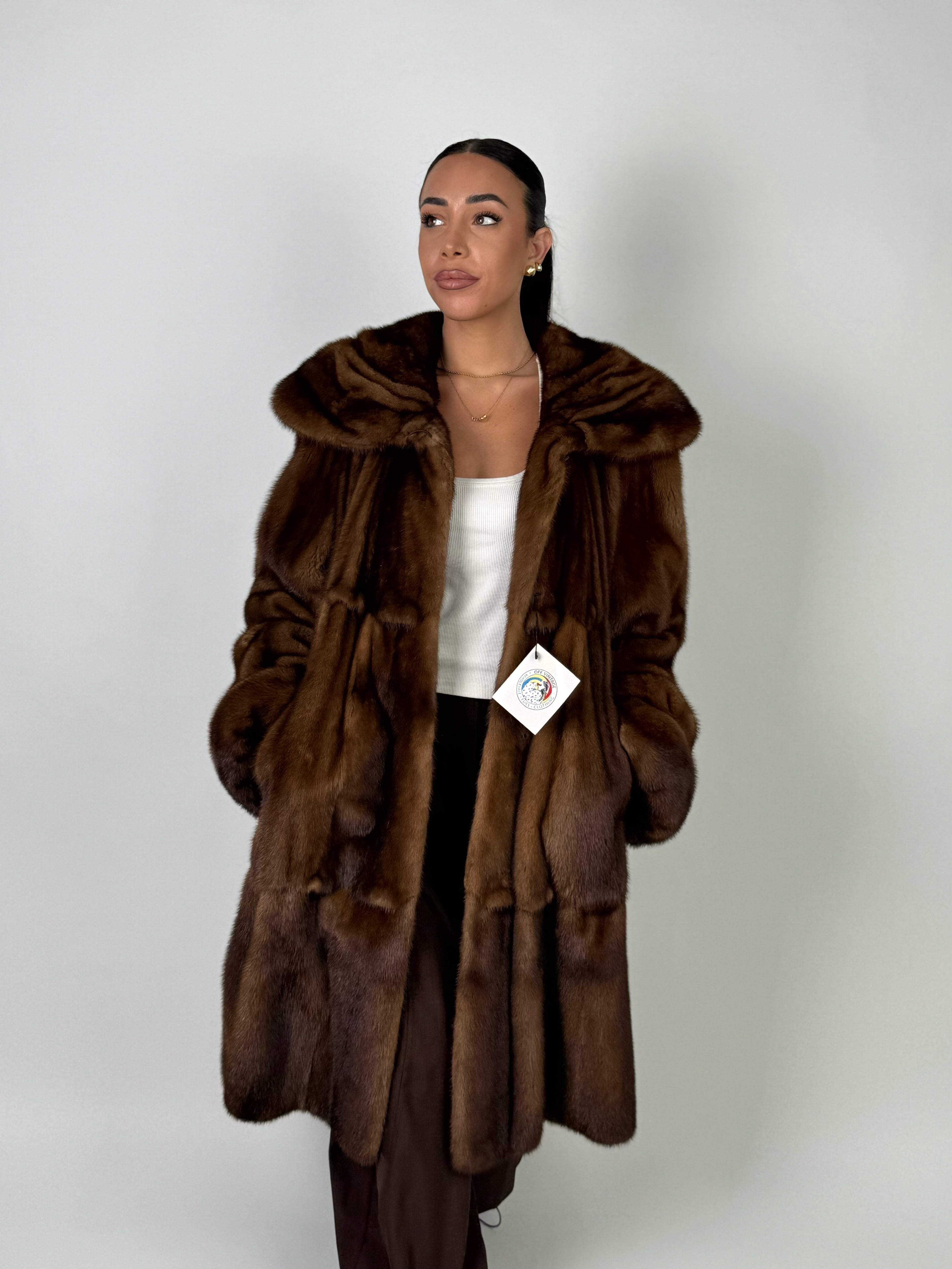 Cappotto in visone N527