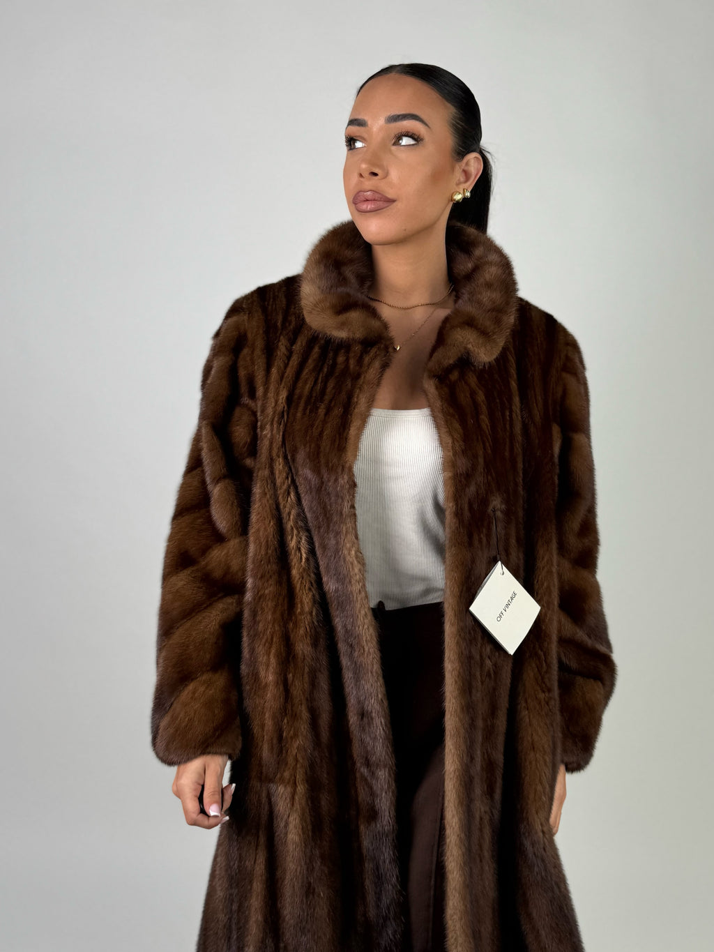 Cappotto in visone N475