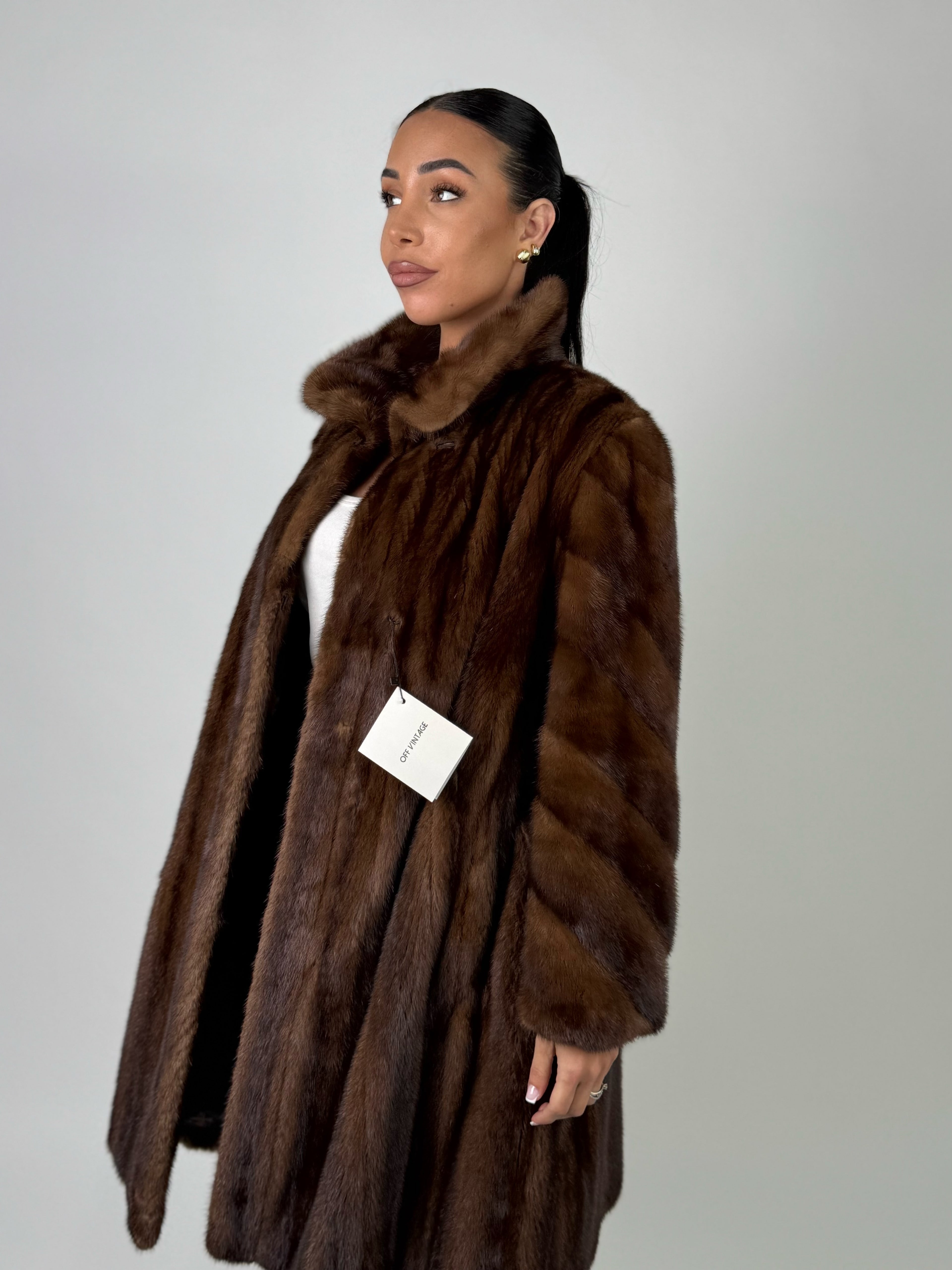 Cappotto in visone N475