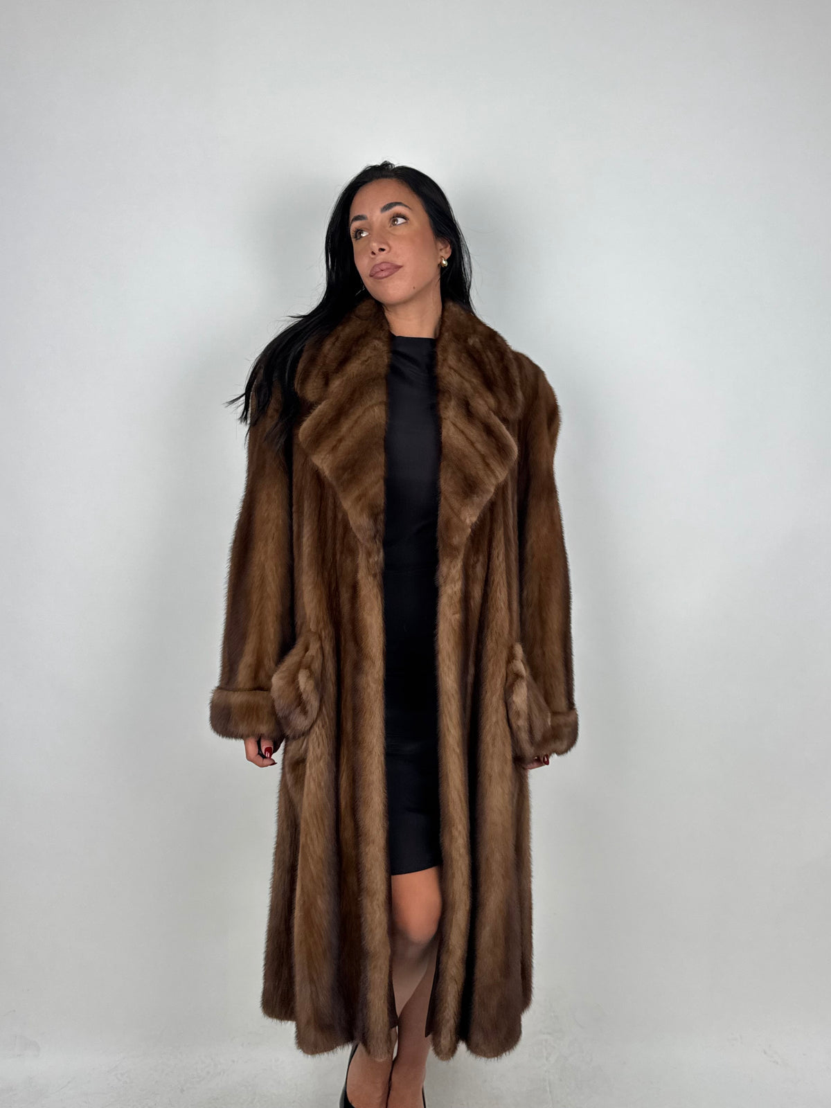 Cappotto in visone N722