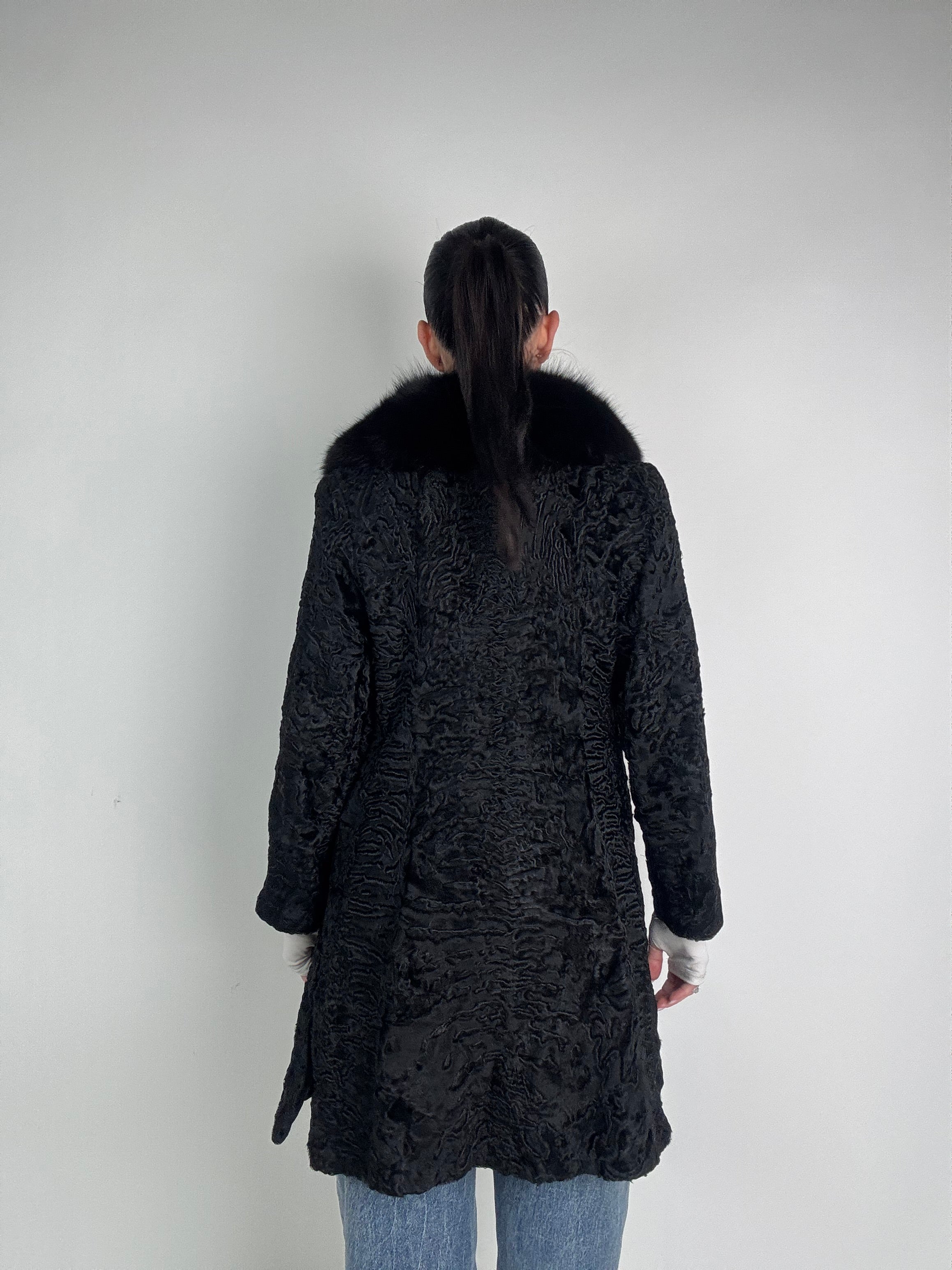 Cappotto in astrakan e volpe N65