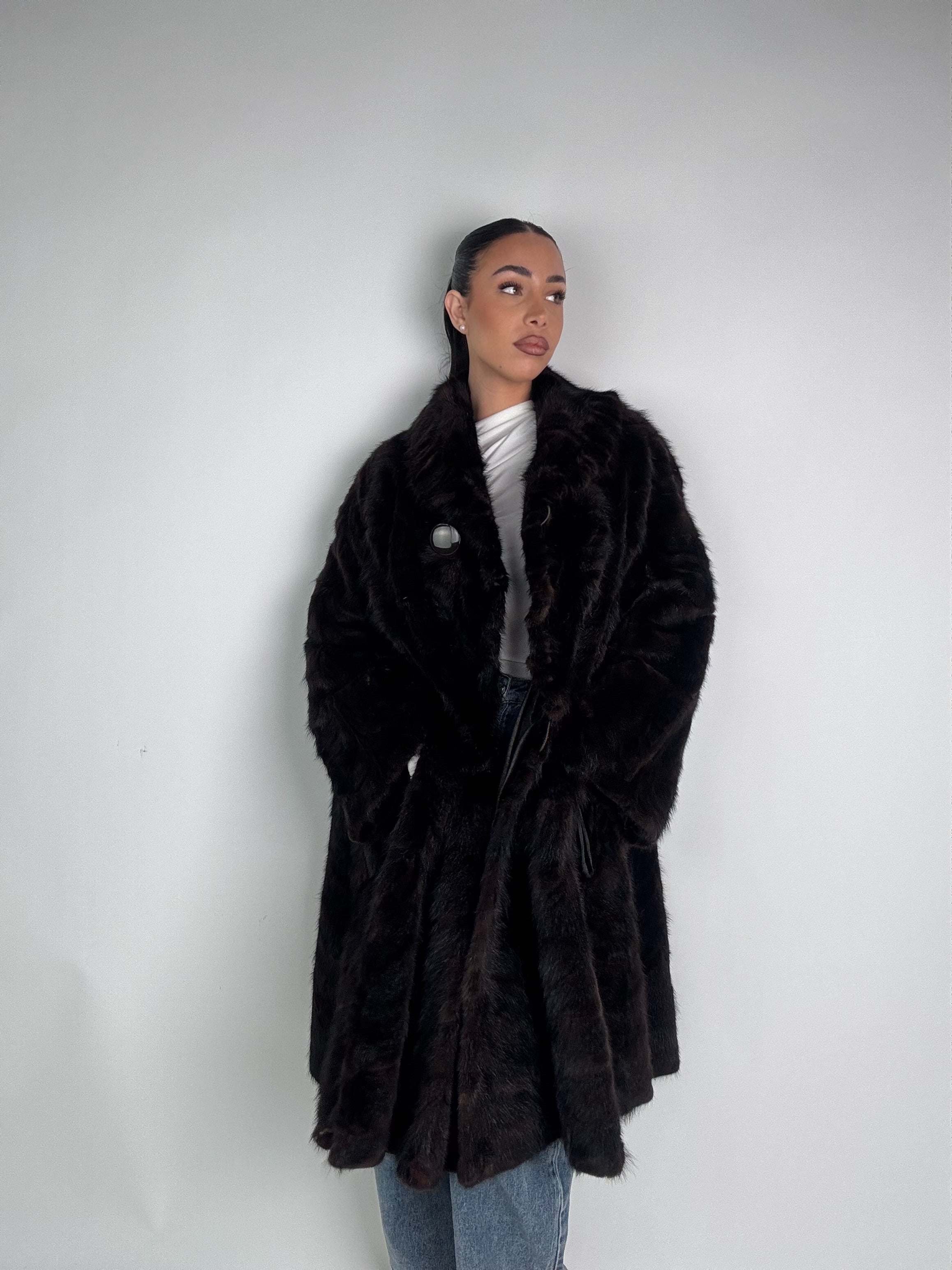 Cappotto in visone N591