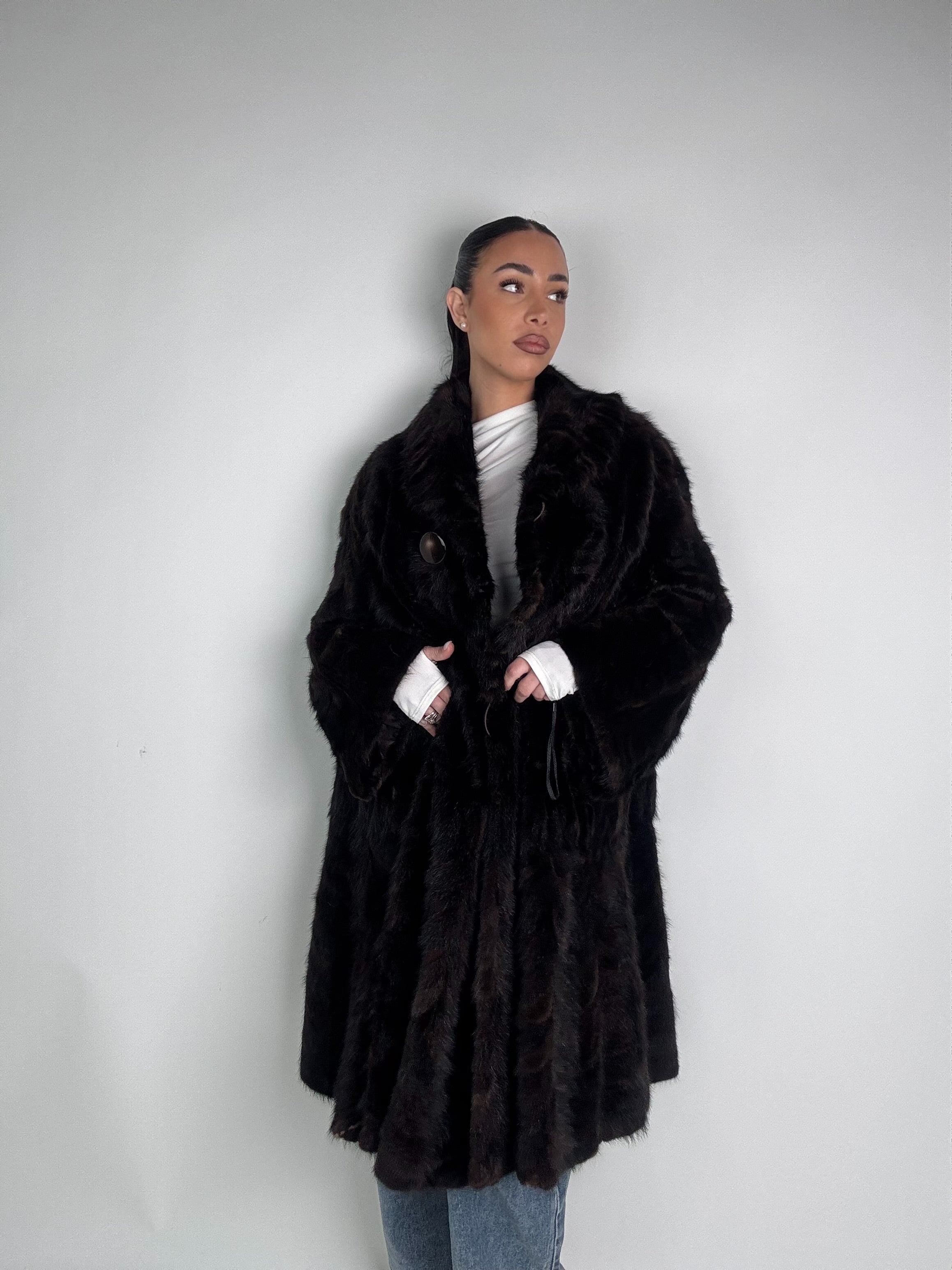 Cappotto in visone N591