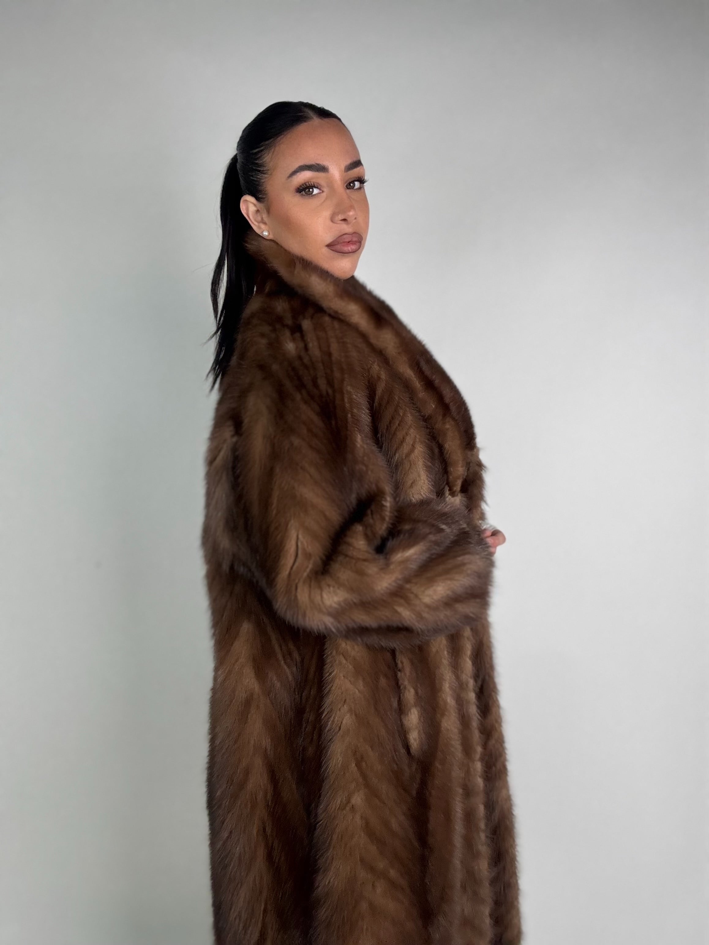 Cappotto in visone N592