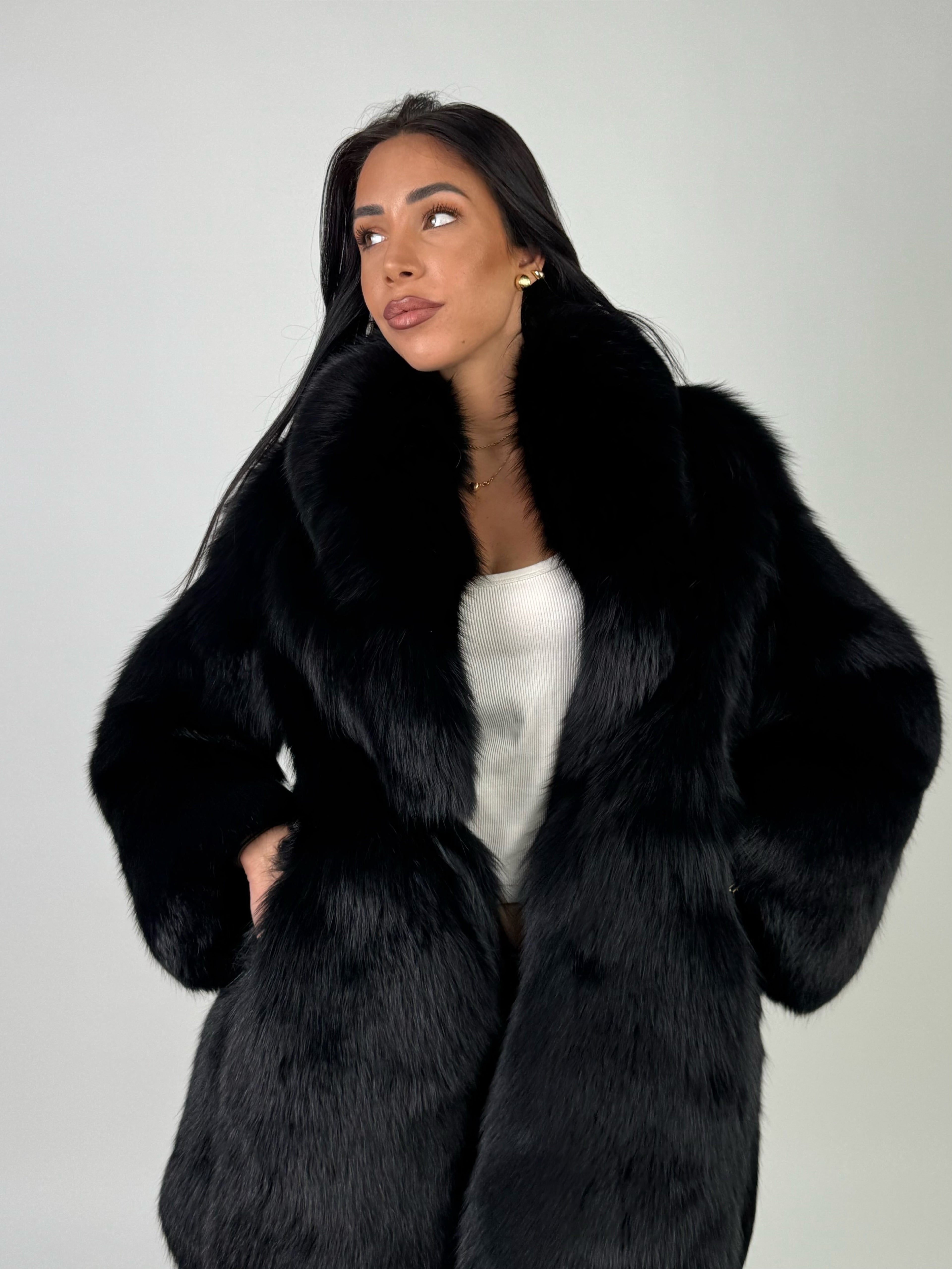 Giacca in volpe total black N617