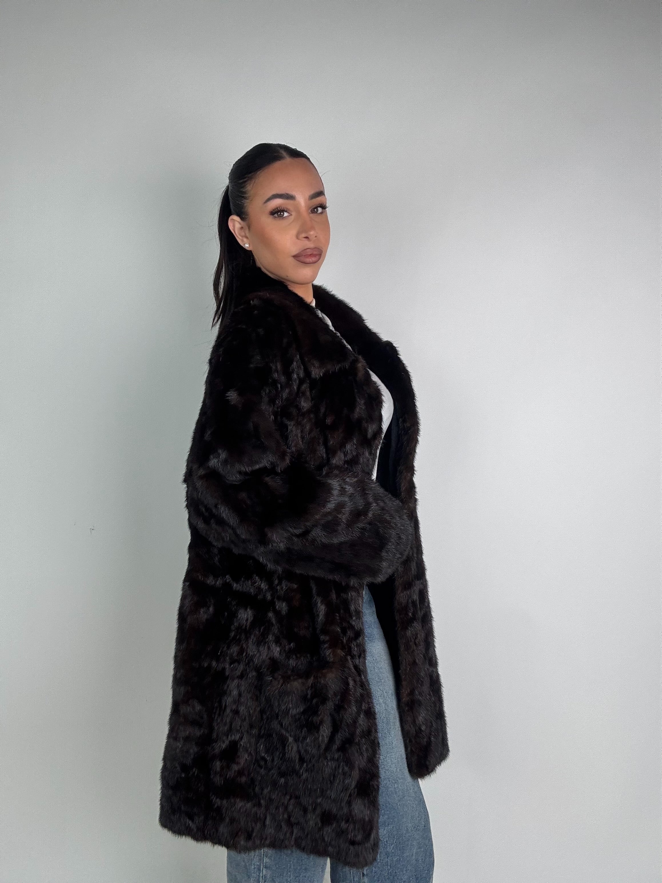 Cappotto in visone N594