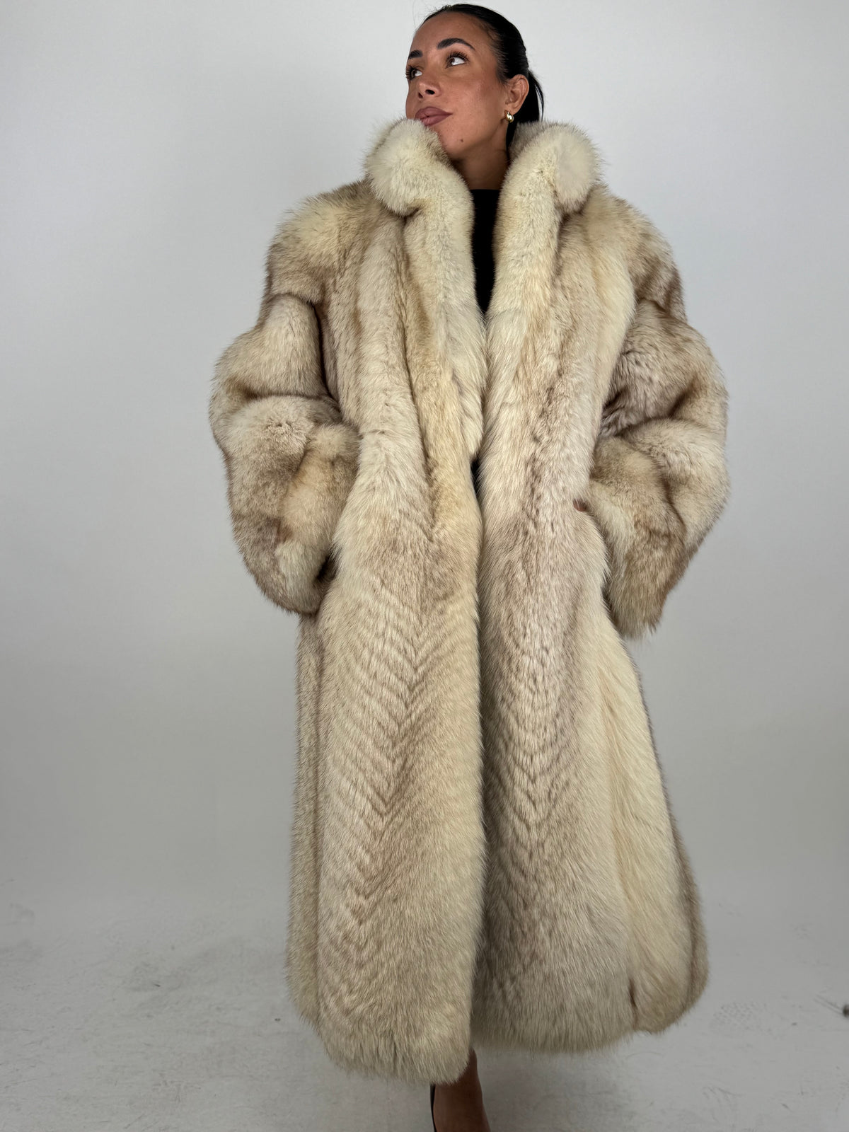 Cappotto in volpe della groenlandia N236
