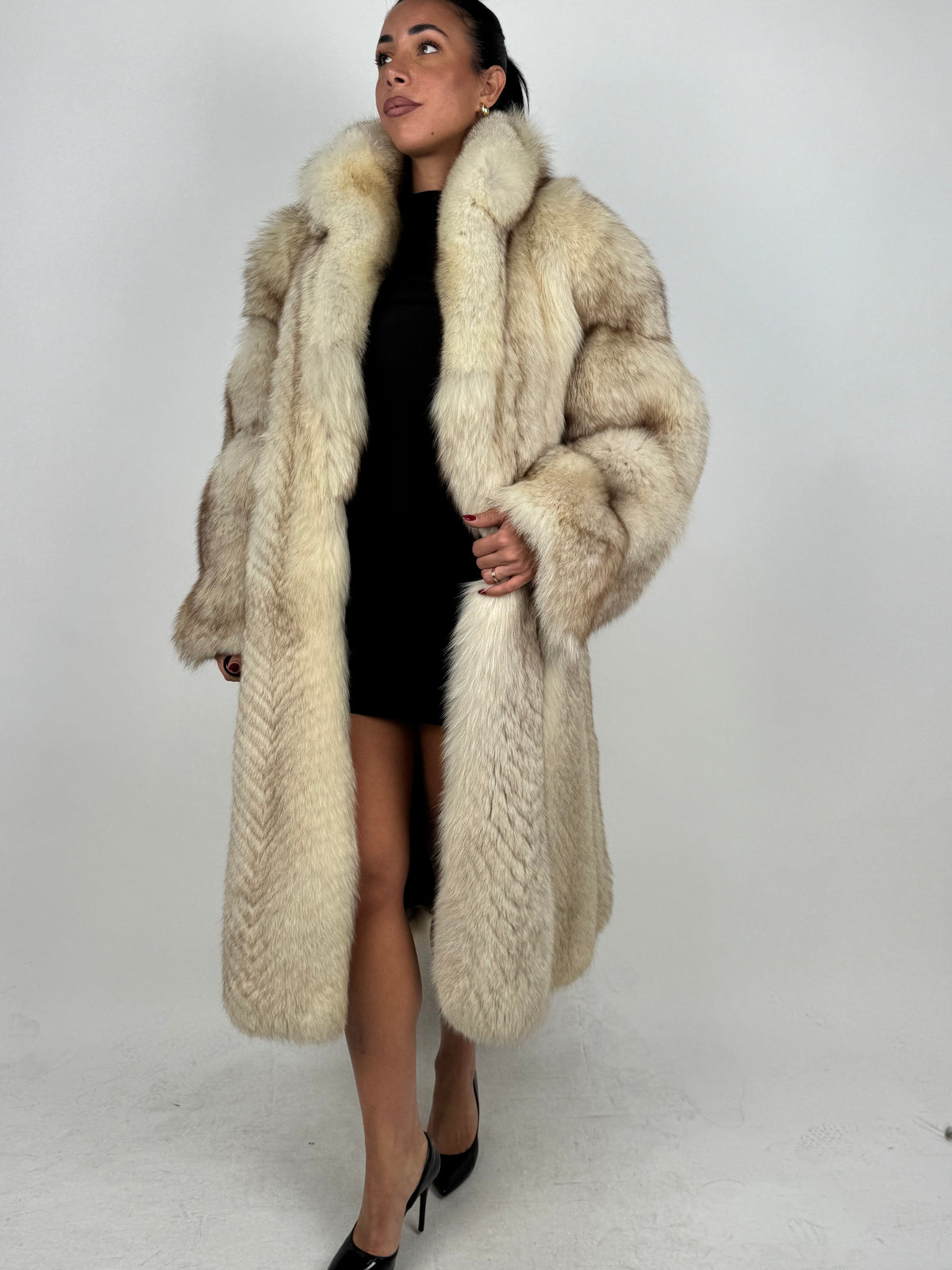Cappotto in volpe della groenlandia N236
