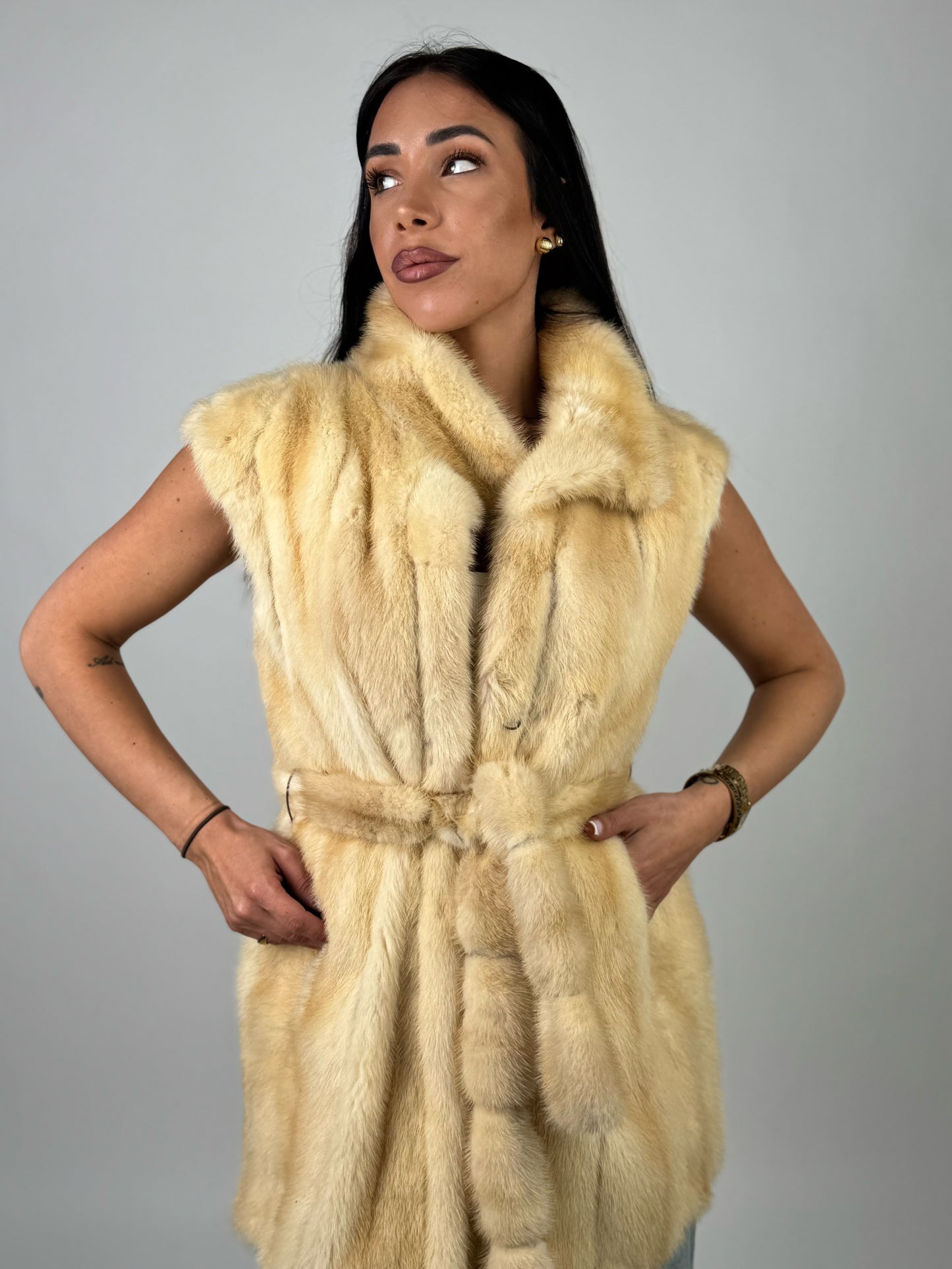Fox sleeveless