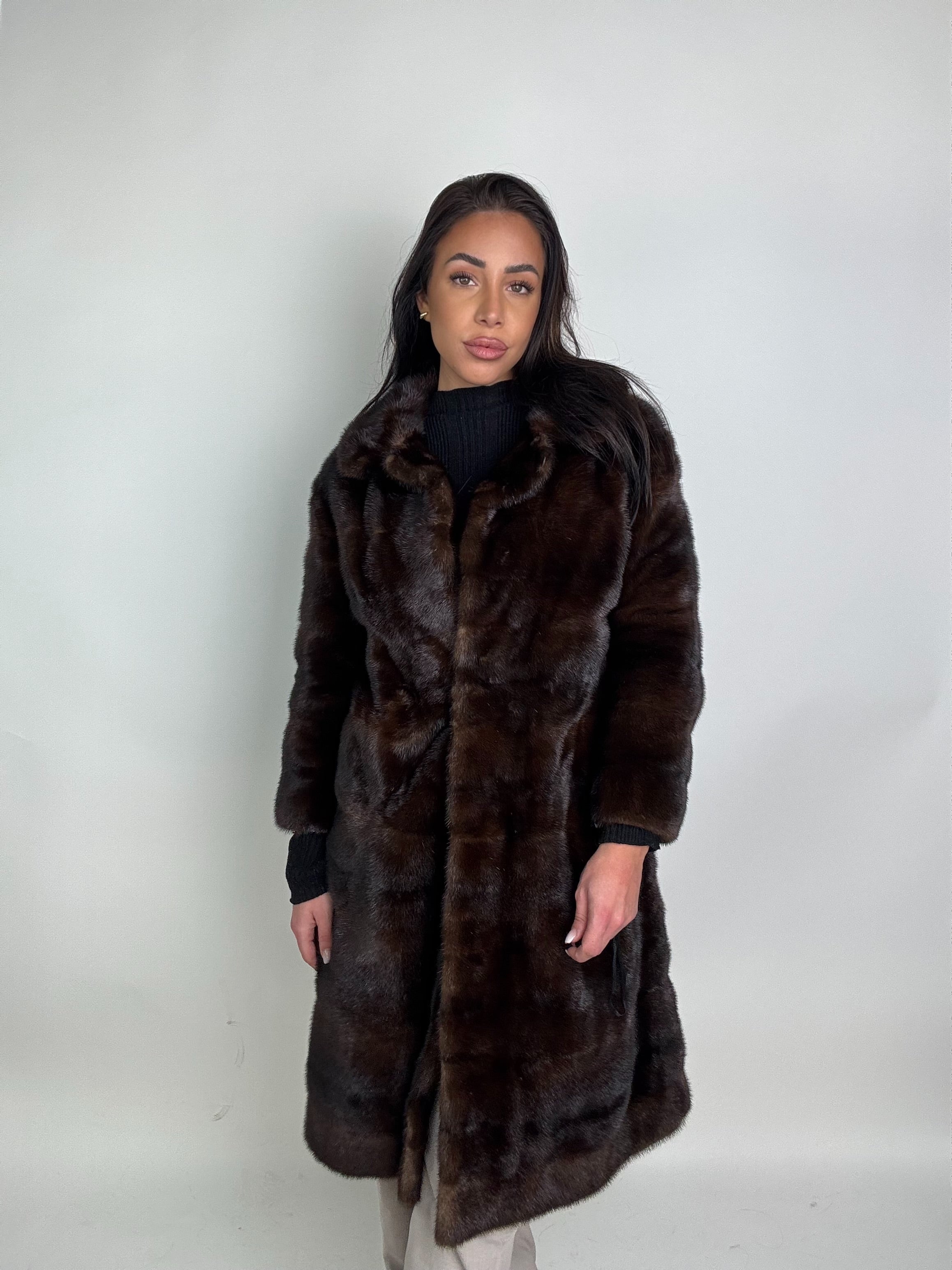 Cappotto in visone N420
