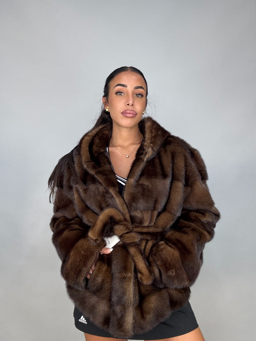 Giacca di visone cintura e cappuccio