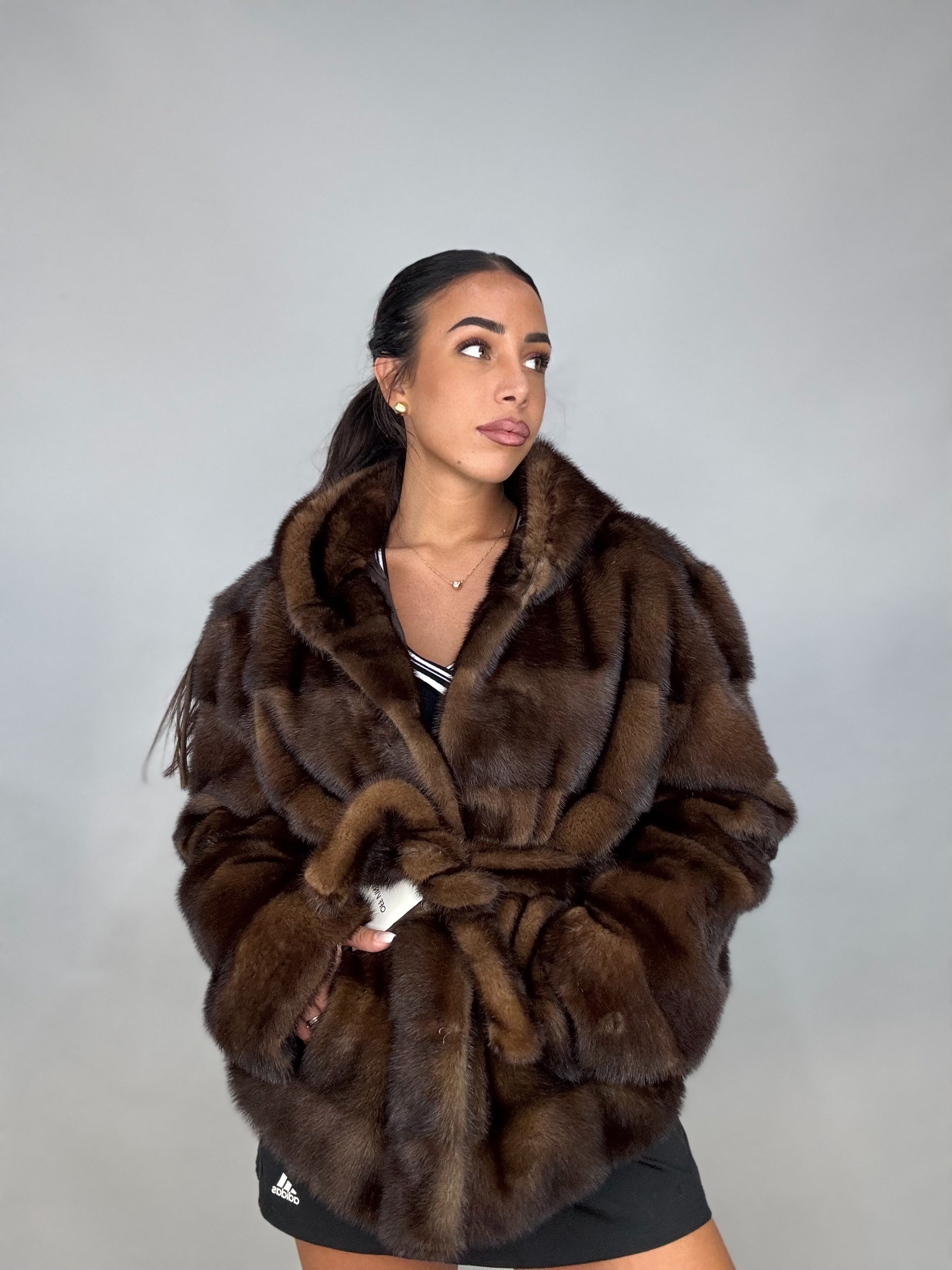 Giacca di visone cintura e cappuccio