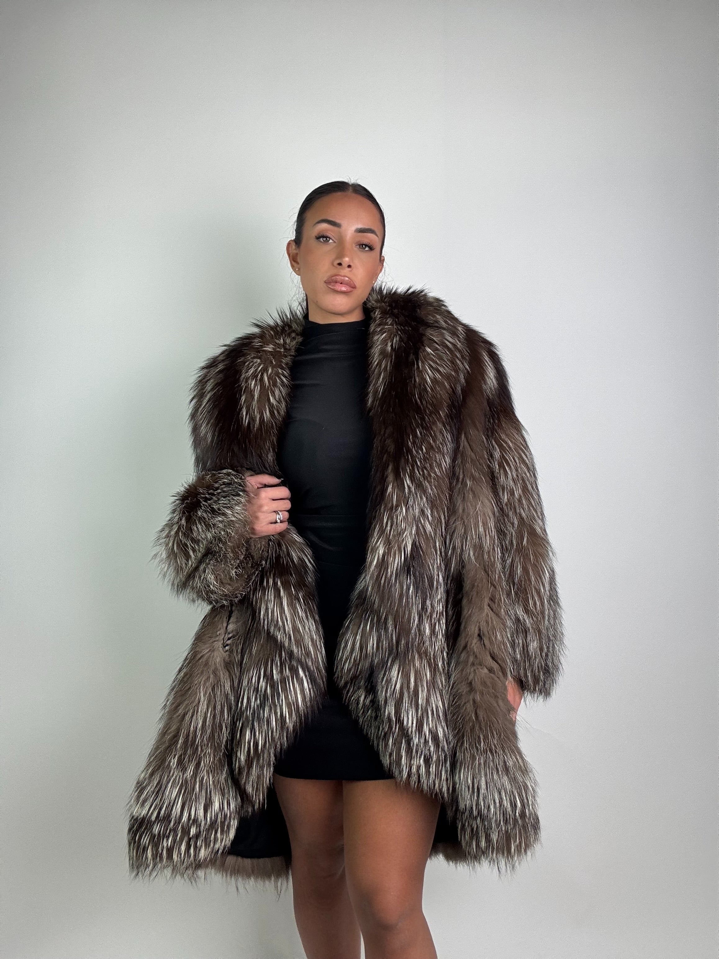 Cappotto in volpe argentata N910