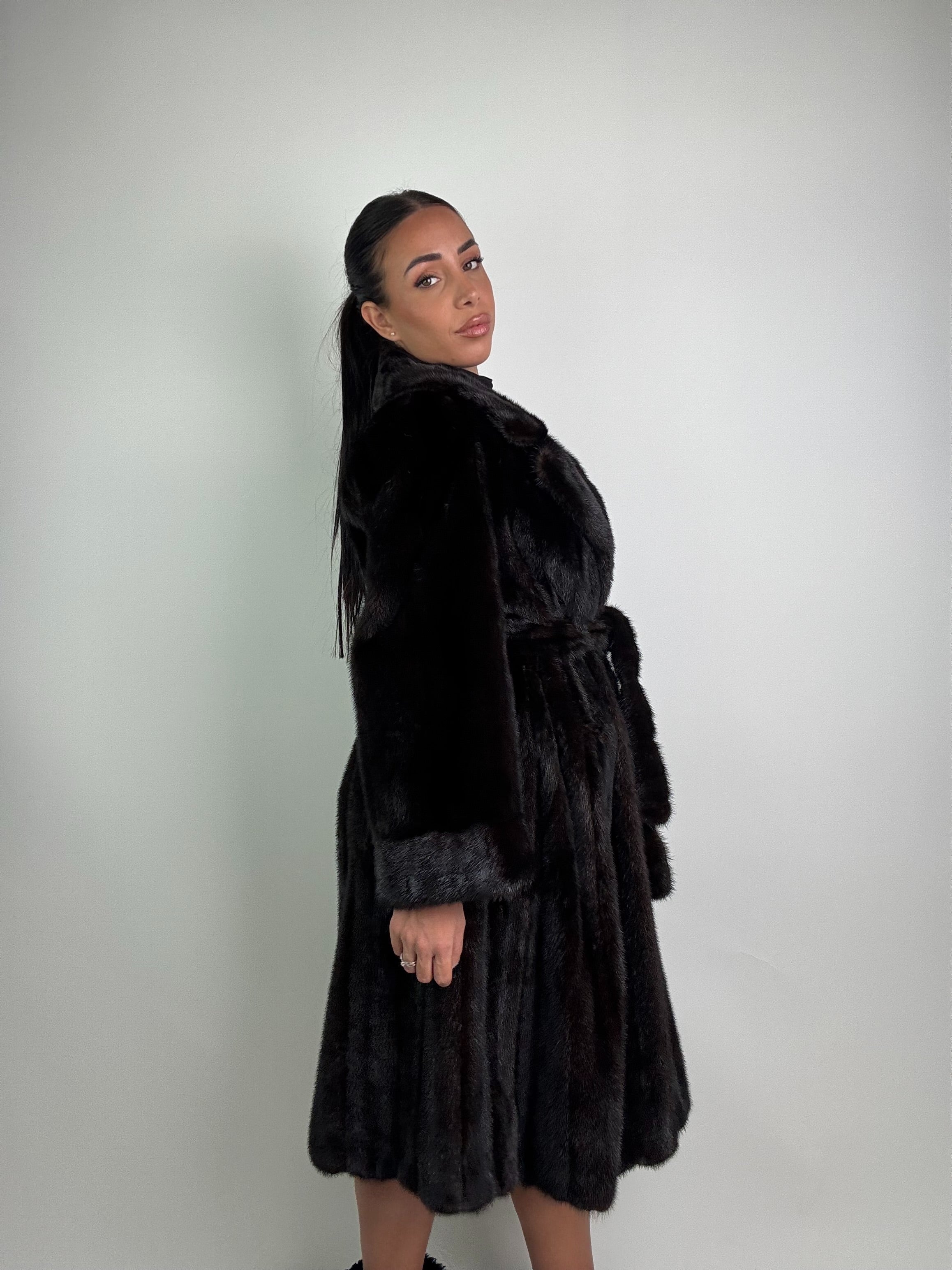 Cappotto in visone N364