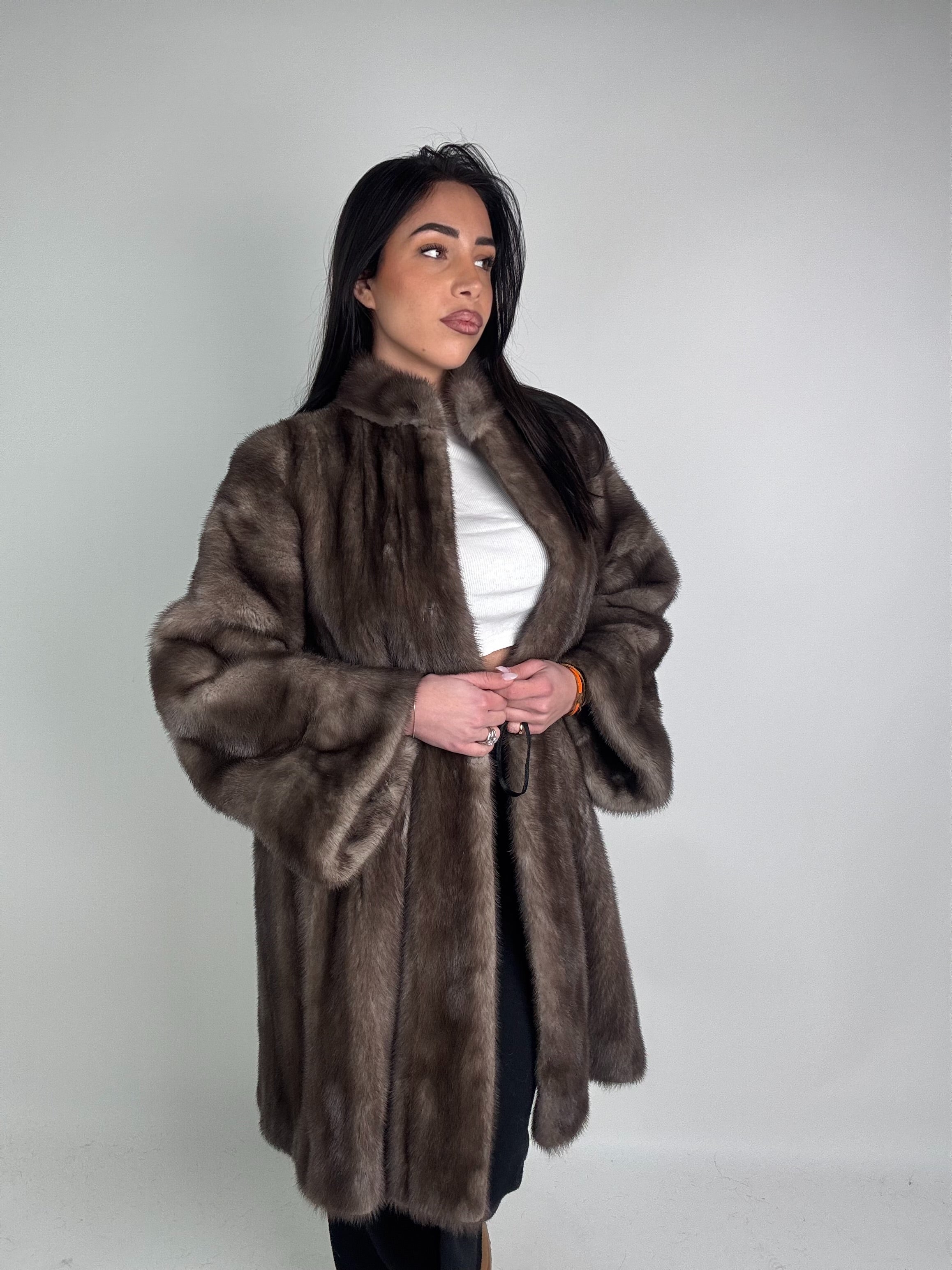 Cappotto in visone N594