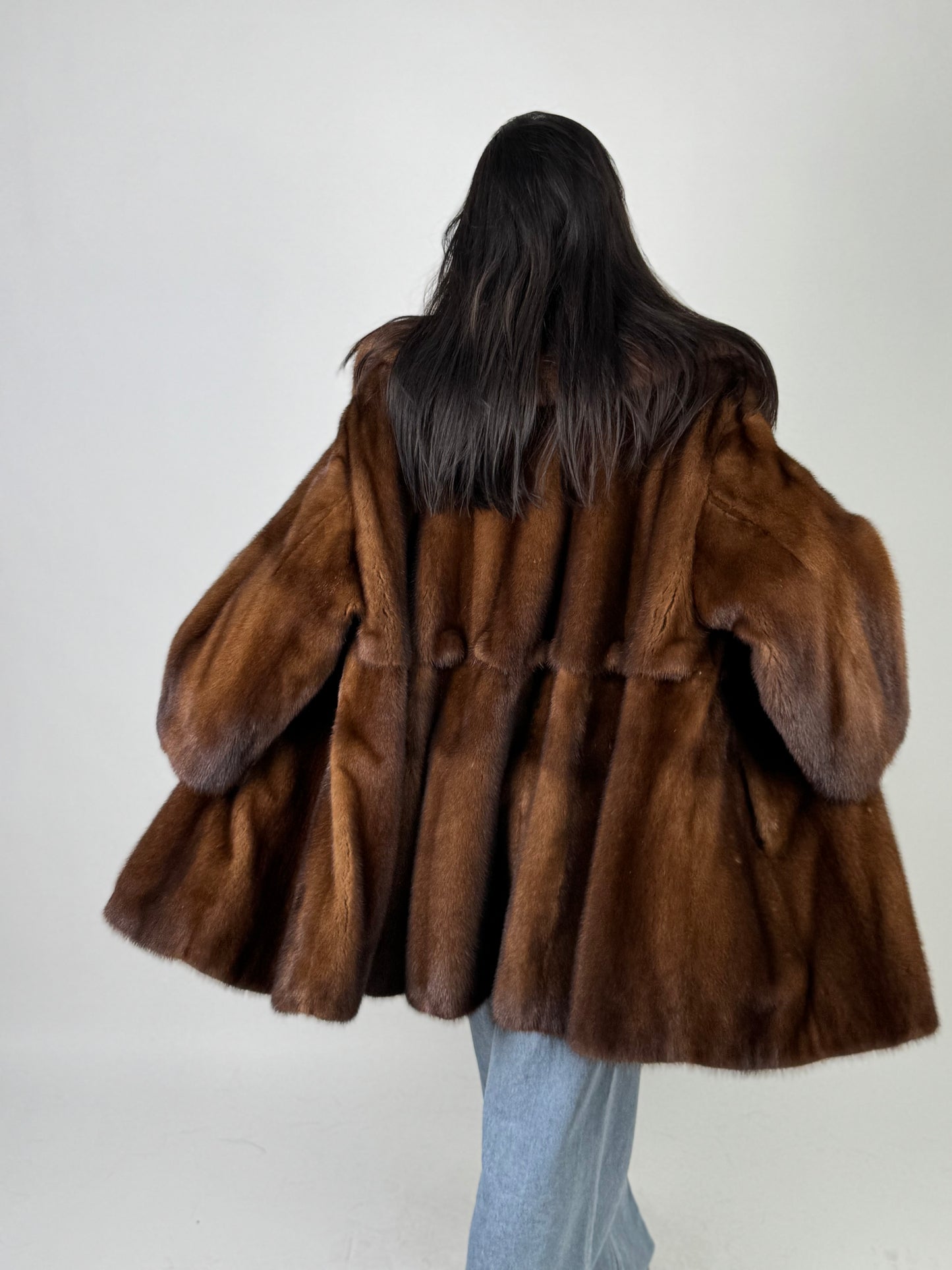 Cappotto in visone N651