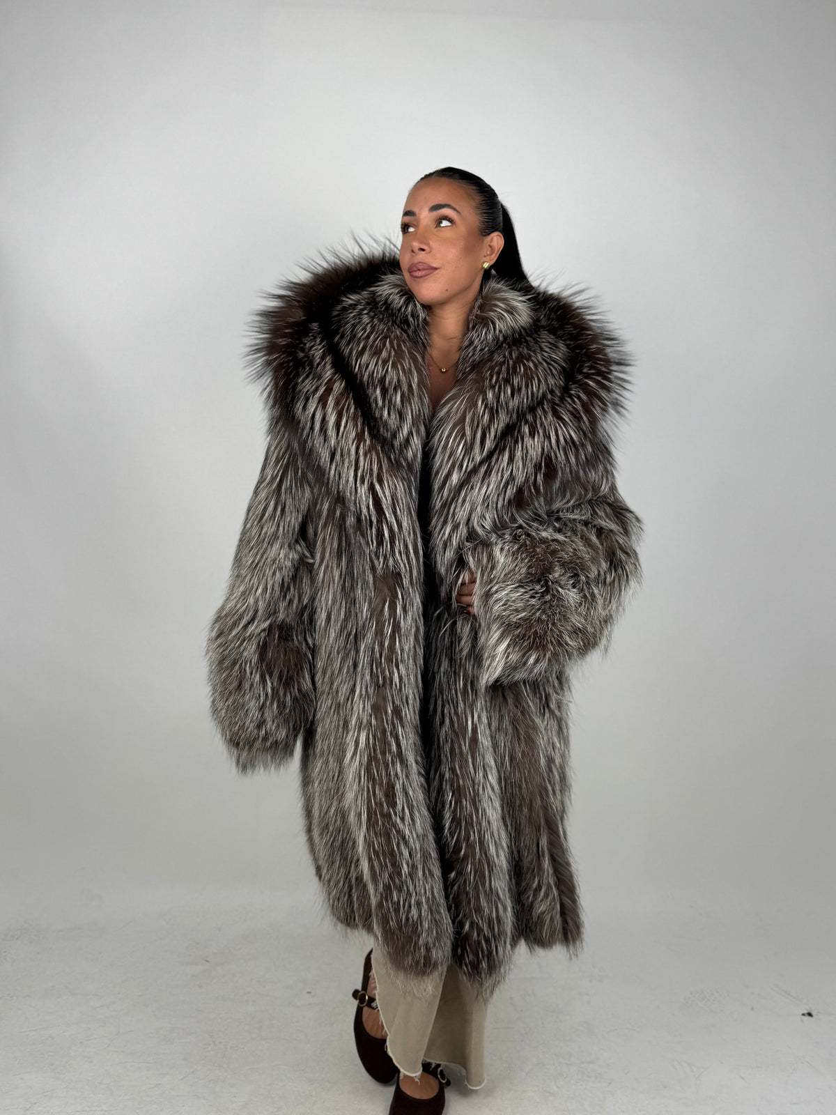 Cappotto reversibile in volpe argentata N246