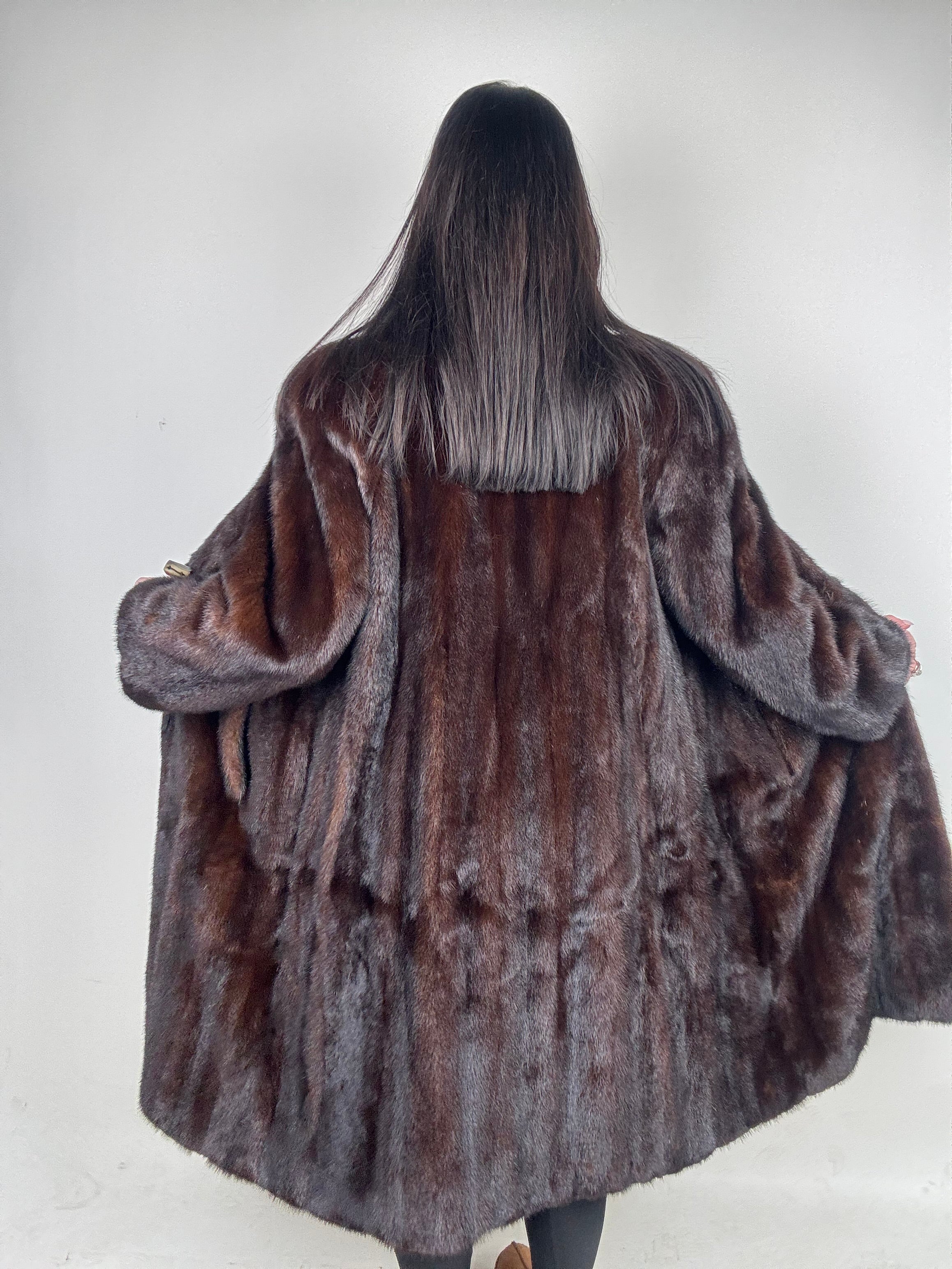 Cappotto in visone N596