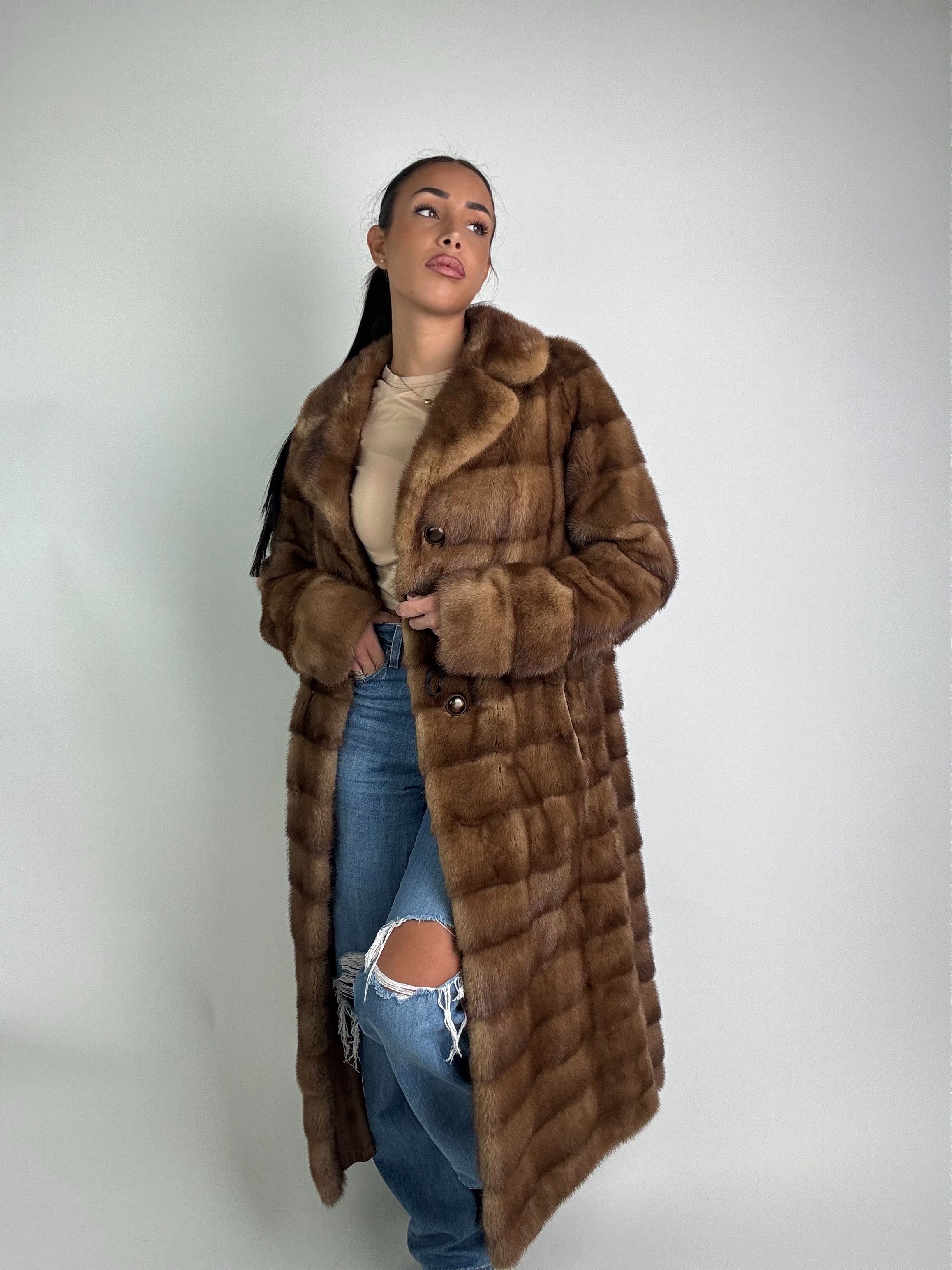 Cappotto in visone N365