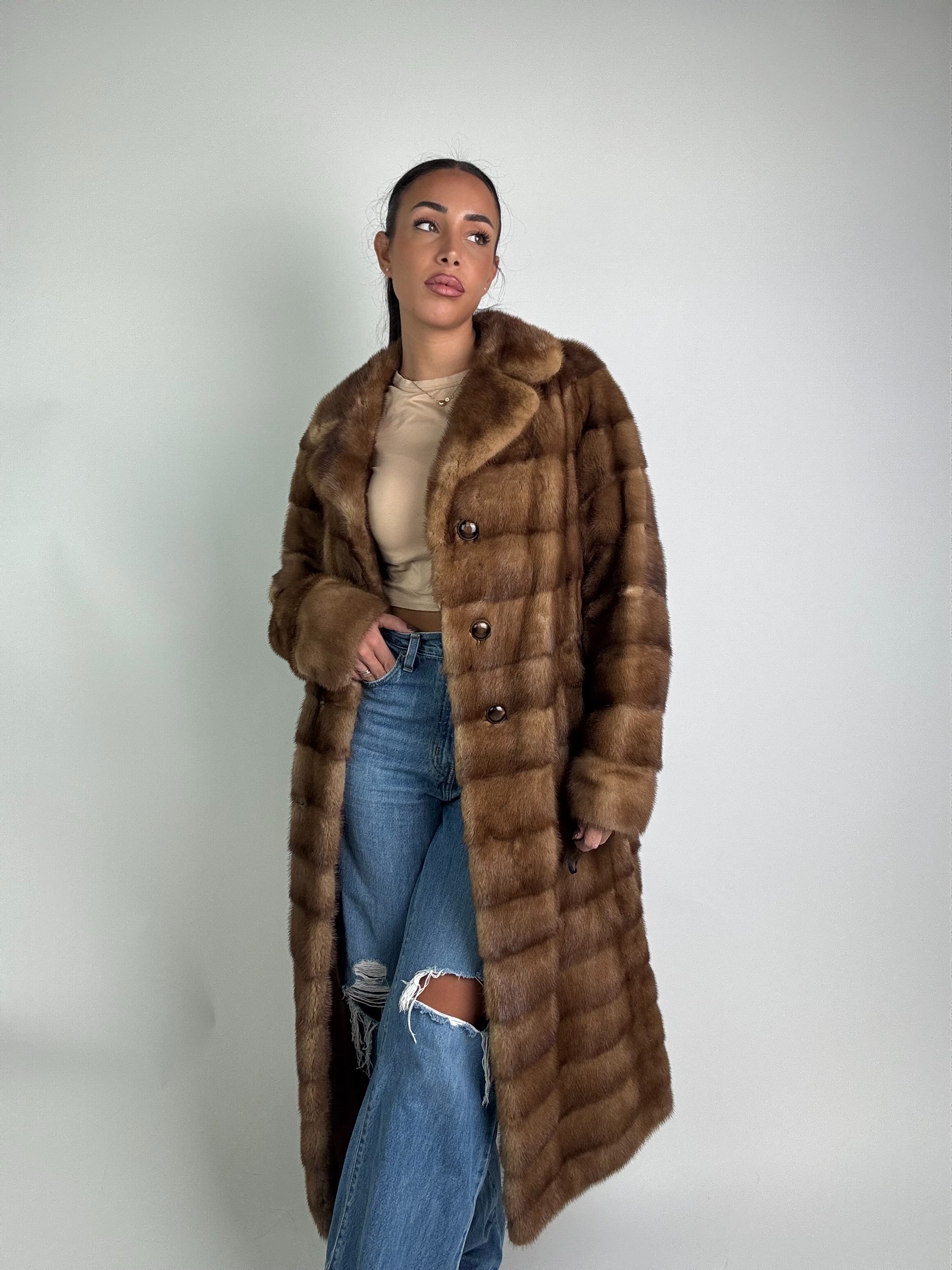 Cappotto in visone N365