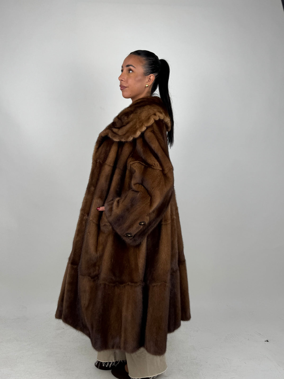 Cappotto in visone N727