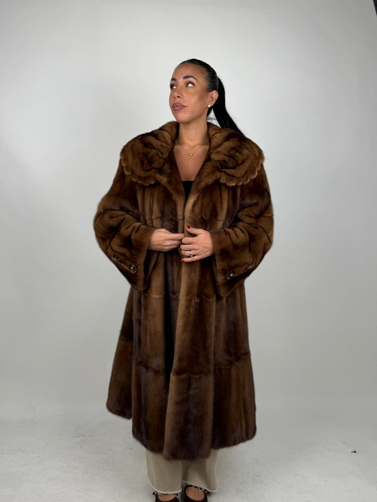 Cappotto in visone N727