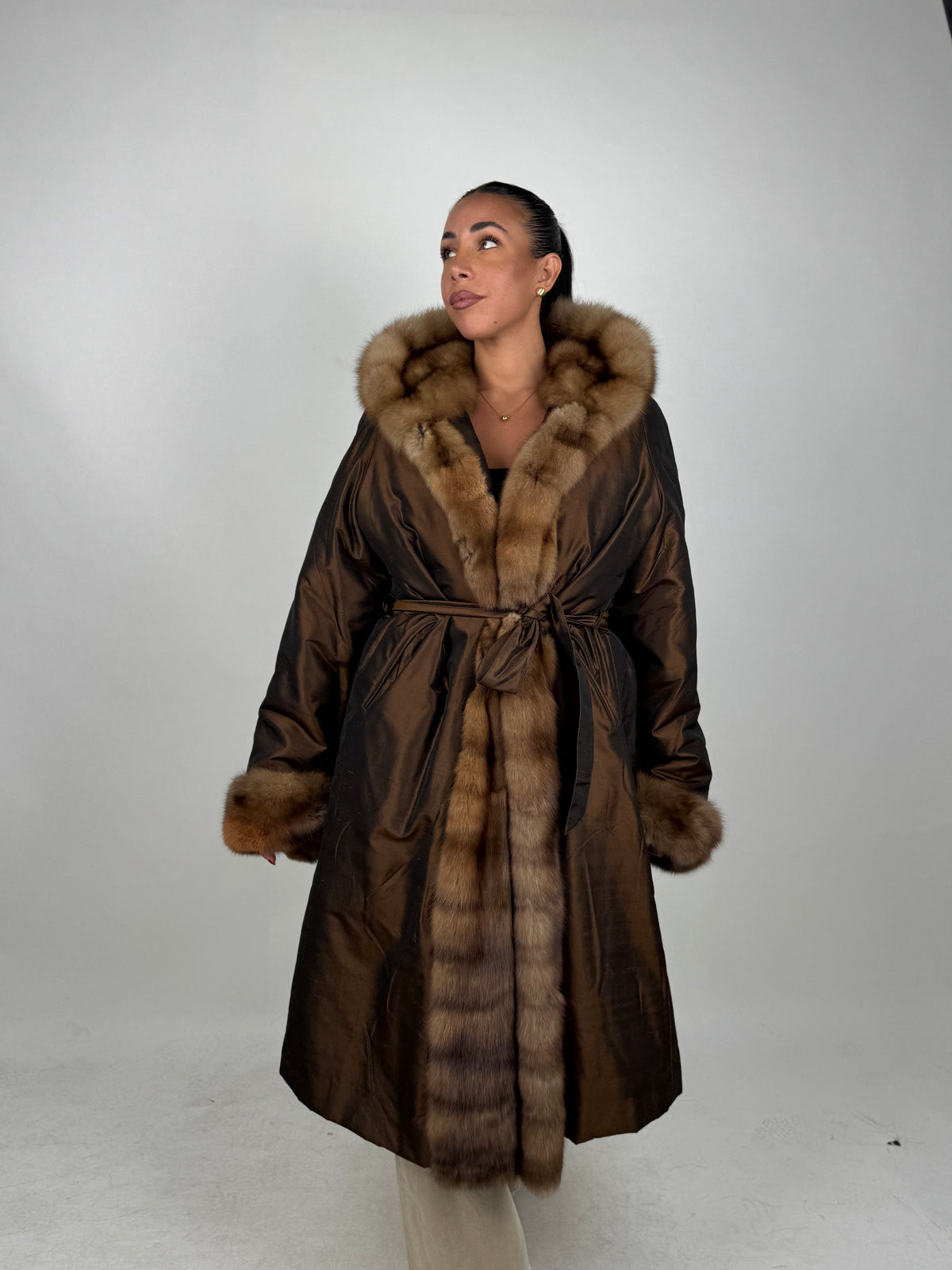 Piumino bordato in zibellino